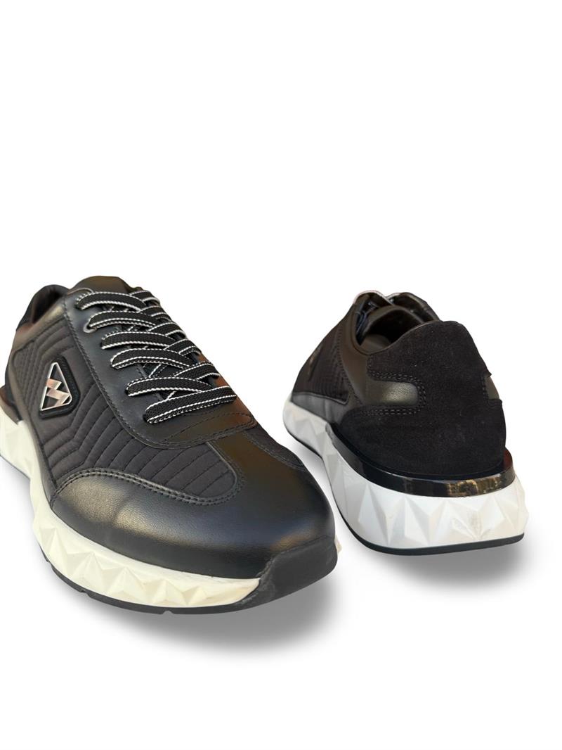Yalınayak M19498 Hakiki Deri Erkek Sneaker Siyah