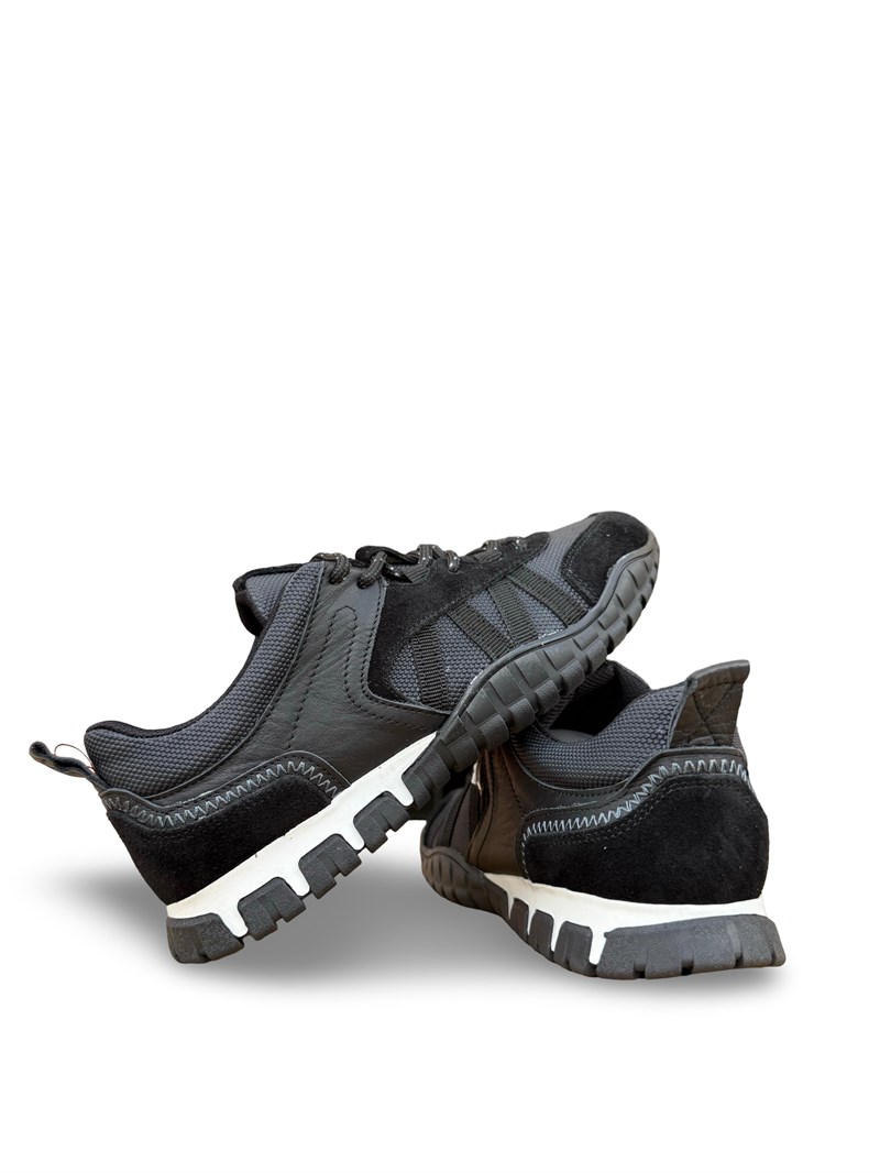 Yalınayak Mrs55106 Hakiki Deri Kadın Sneaker Siyah