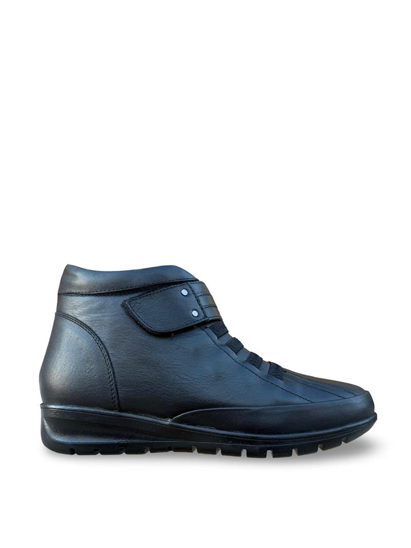 Yalınayak P7118  Hakiki Deri Comfort Taban Kadın Bot Siyah