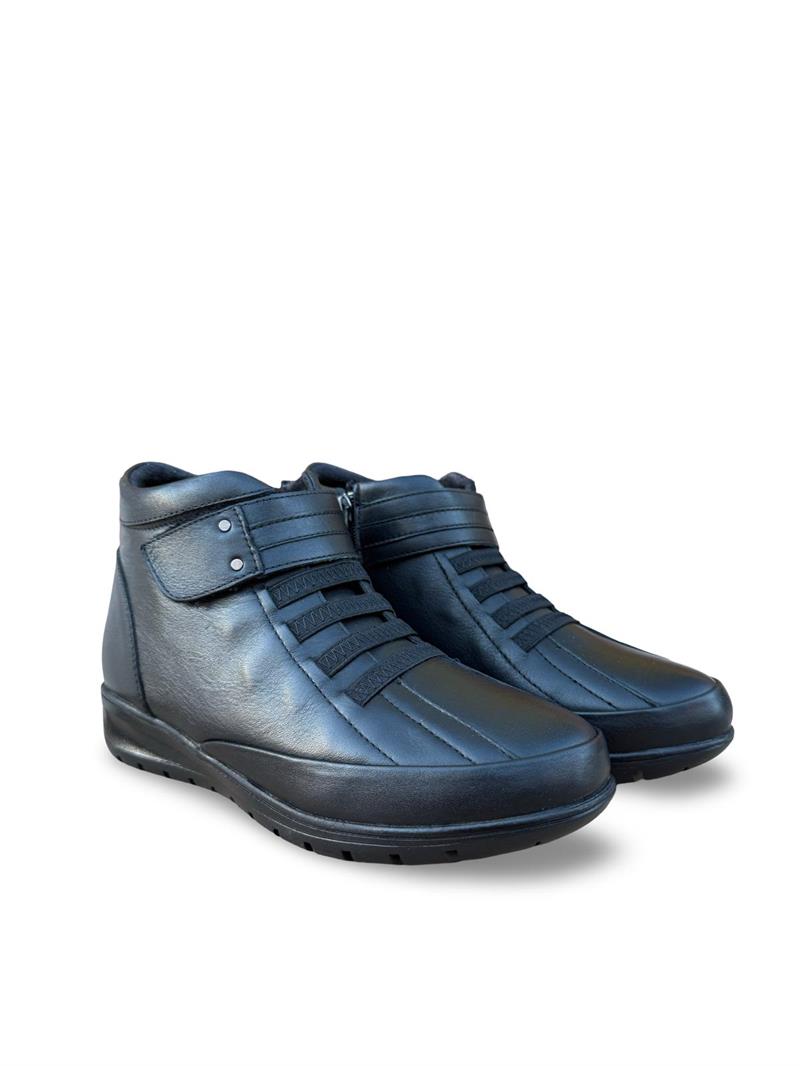 Yalınayak P7118  Hakiki Deri Comfort Taban Kadın Bot Siyah