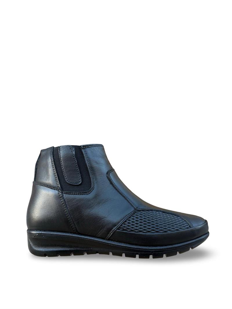 Yalınayak P7690 Hakiki Deri Comfort Taban Kadın Bot Siyah