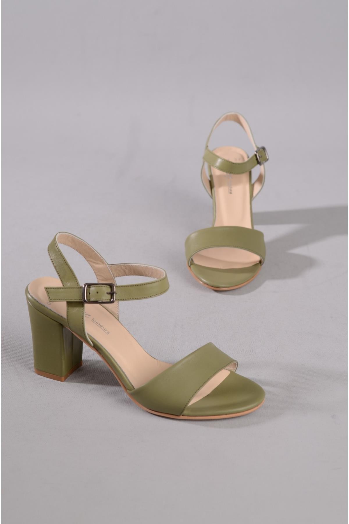SEÇ 0032 HAKİKİ DERİ TEK BANT SANDALET (Topuk Boyu 8,5cm) YEŞİL