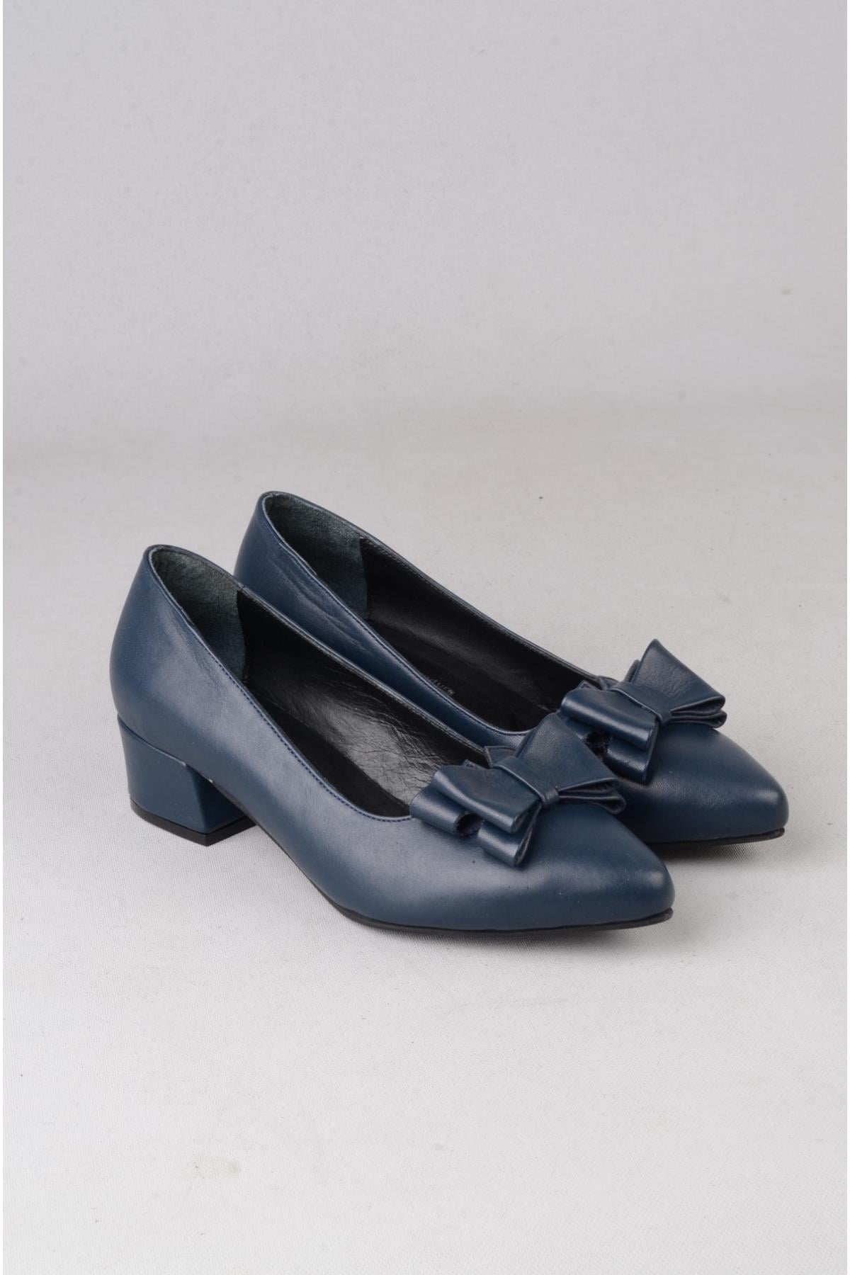 SEÇ 1085 HAKİKİ DERİ FİYONKLU KADIN AYAKKABI (Topuk Boyu:4 cm) LACİVERT