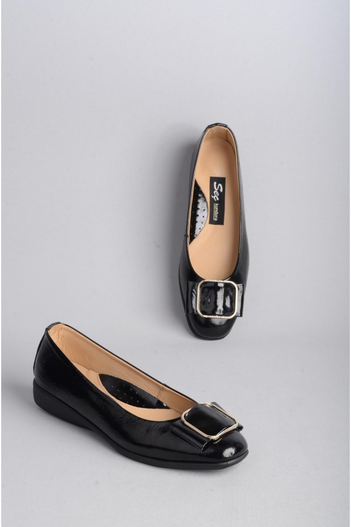 SEÇ 25142221 HAKİKİ DERİ COMFORT KADIN AYAKKABI SİYAH RUGAN