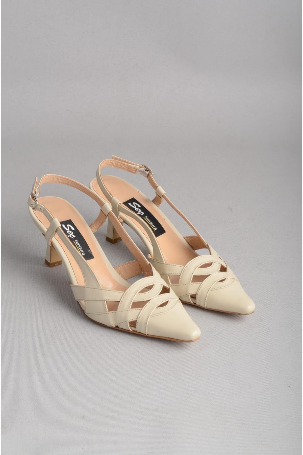 SEÇ 2536 HAKİKİ DERİ TOPUKLU KADIN AYAKKABI BEJ
