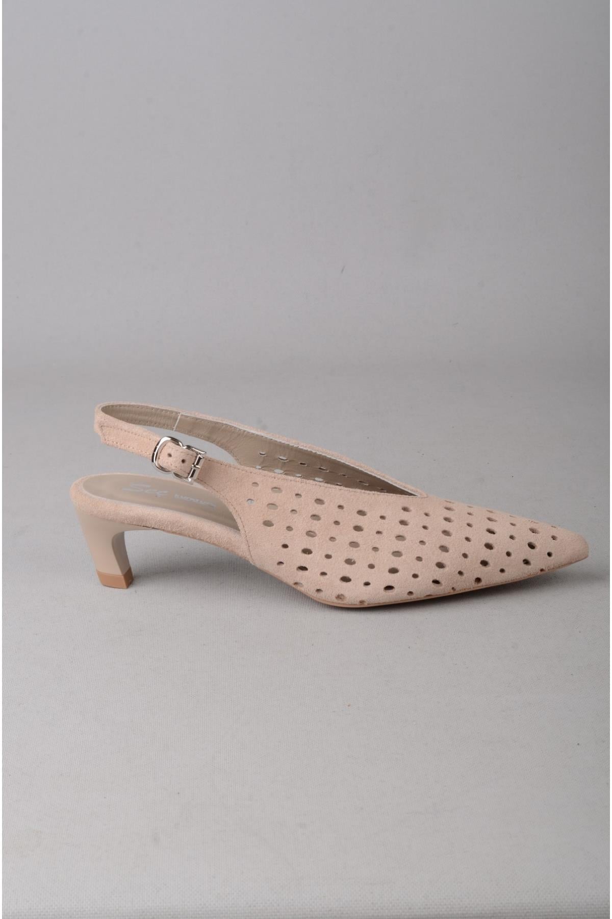 SEÇ 5132-1 HAKİKİ DERİ TOPUKLU KADIN AYAKKABI (Topuk Boyu:5 cm) BEJ SÜET