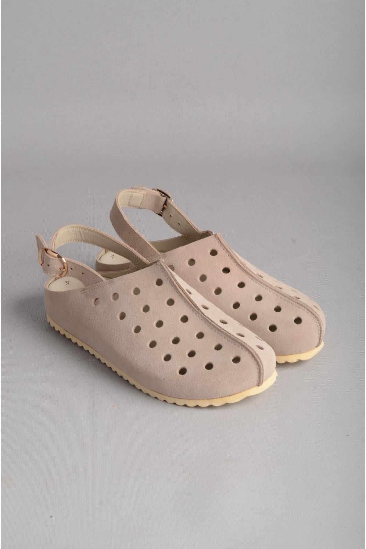 SEÇ 8071 HAKİKİ DERİ KADIN SABO SANDALET BEJ SÜET