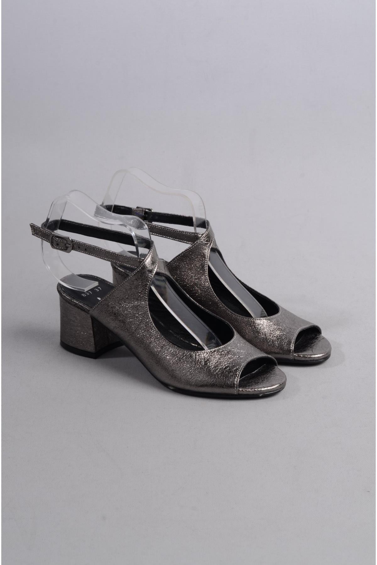 SEÇ 837 HAKİKİ DERİ TOPUKLU SANDALET (6cm) PLATİN