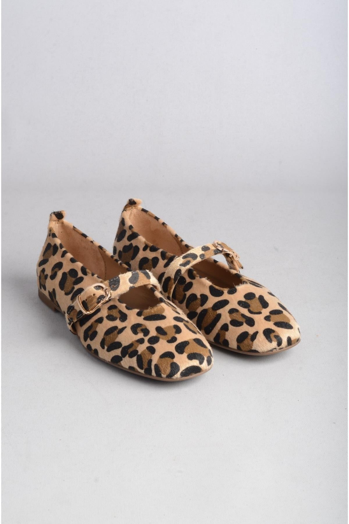 SEÇ 88320 HAKİKİ DERİ KADIN BABET LEOPAR