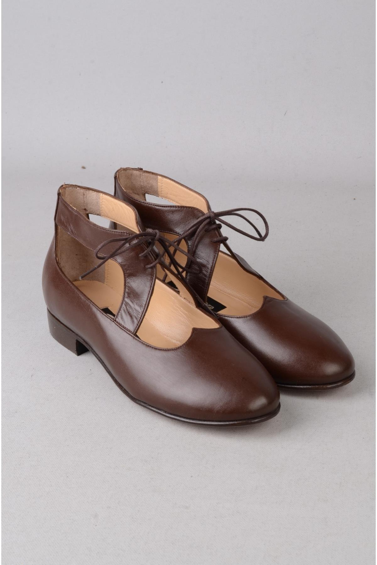 SEÇ KALP HAKİKİ DERİ KADIN AYAKKABI (Topuk Boyu: 2,5 cm) KAHVE