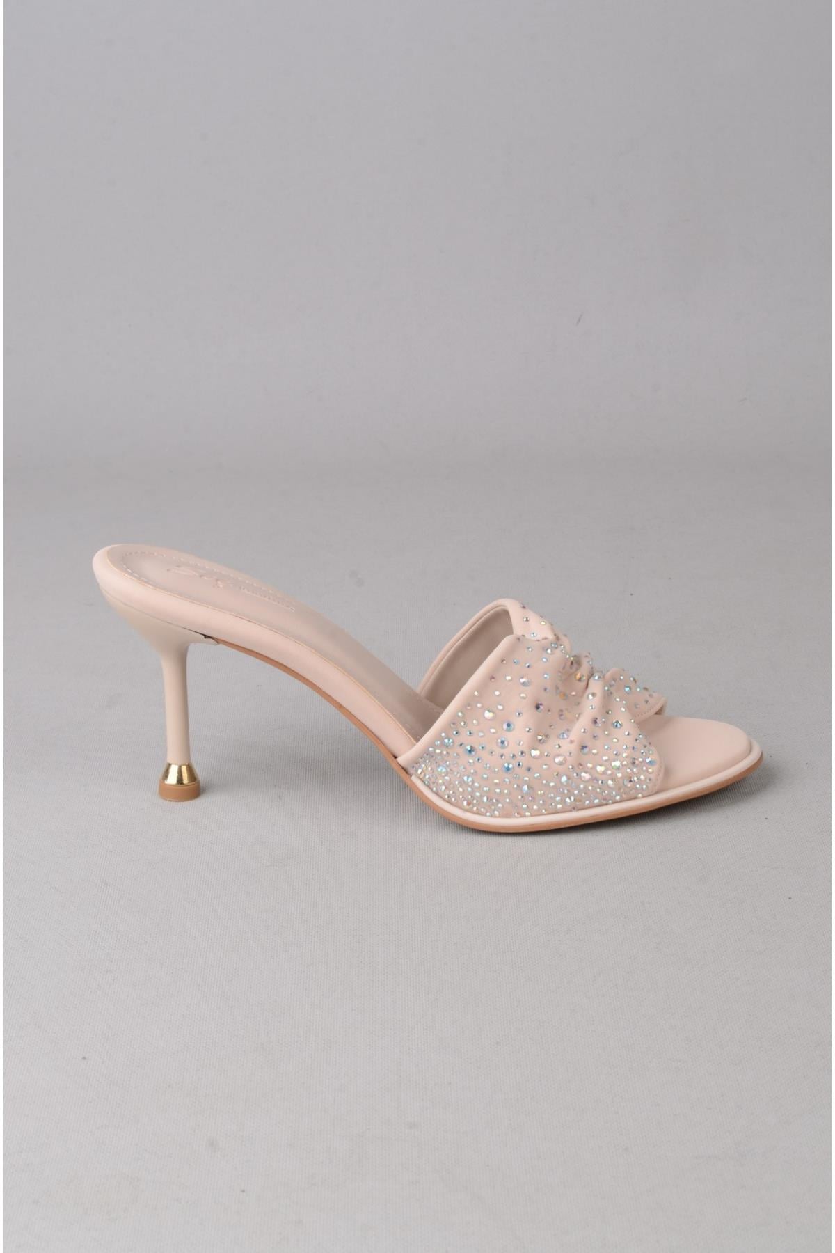 SEÇ S65 TAŞLI TOPUKLU KADIN TERLİK (Topuk Boyu: 9cm) BEJ