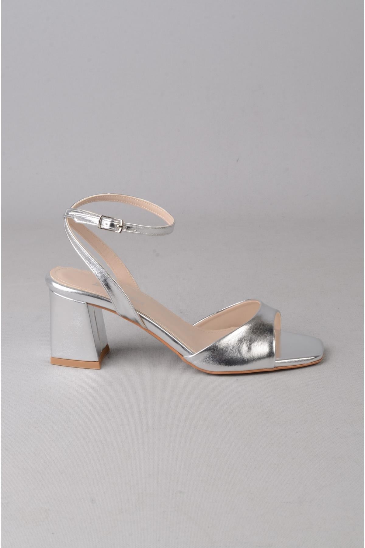 SEÇ Y195 TOPUKLU KADIN AYAKKABI (Topuk:7,5 cm) GÜMÜŞ