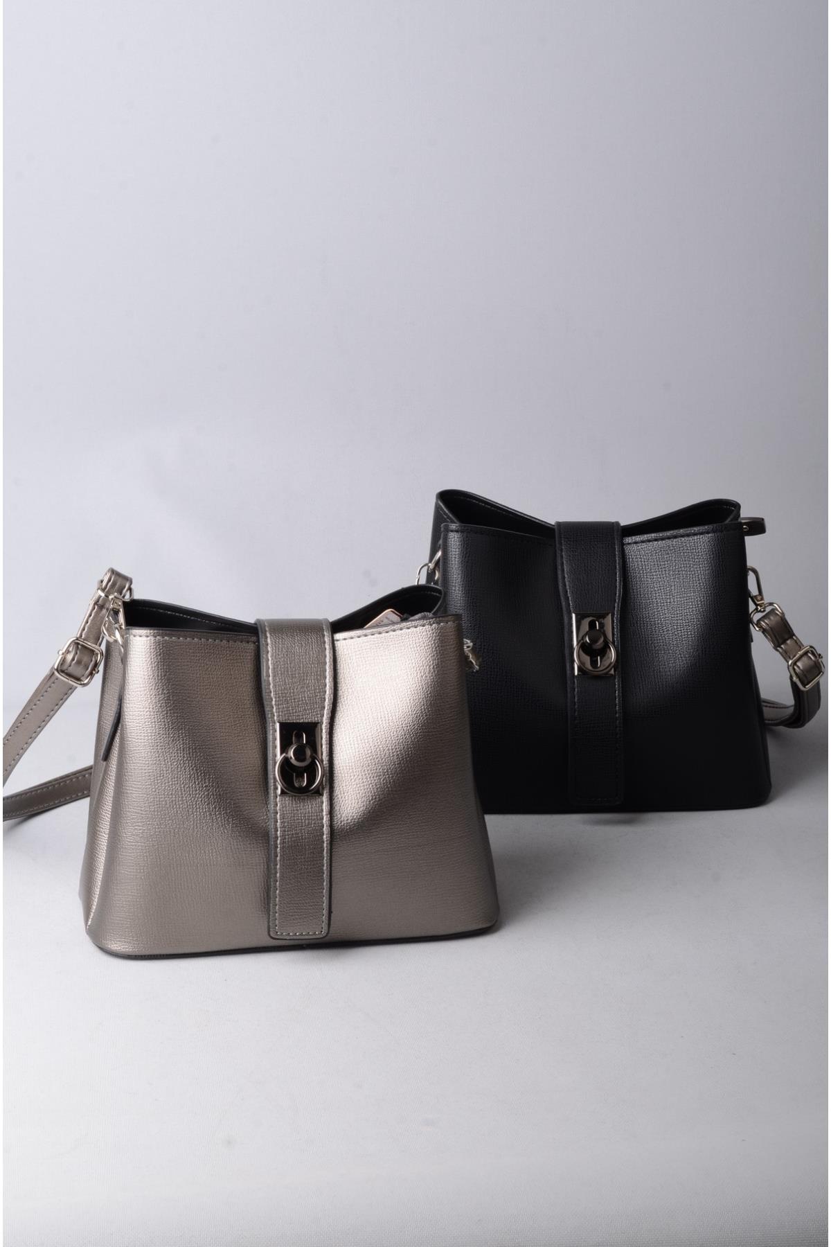 GP1406 GOLDEN & POLO ÇAPRAZ ÇANTA SİYAH