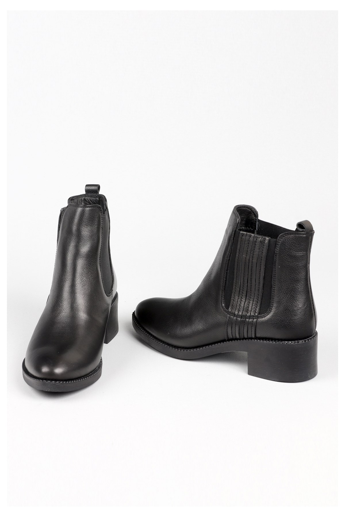 Ilz 240629 Hakiki Deri Topuklu Kadin Bot Siyah