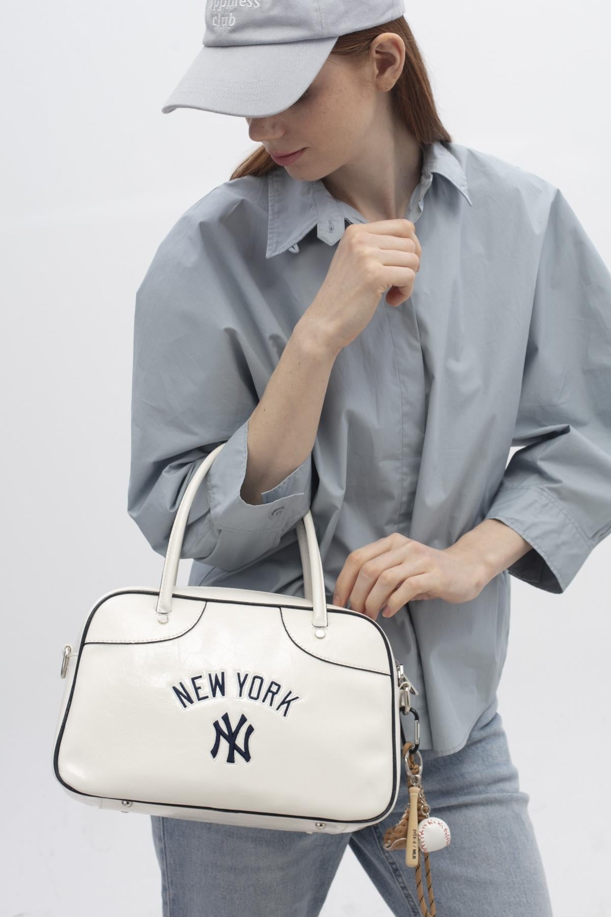 New York Yankees MLB028 Kol Çantası BEYAZ-LACİVERT