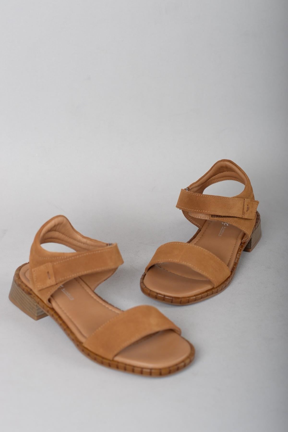 SEÇ 018 HAKİKİ DERİ TOPUKLU KADIN SANDALET TABA SÜET