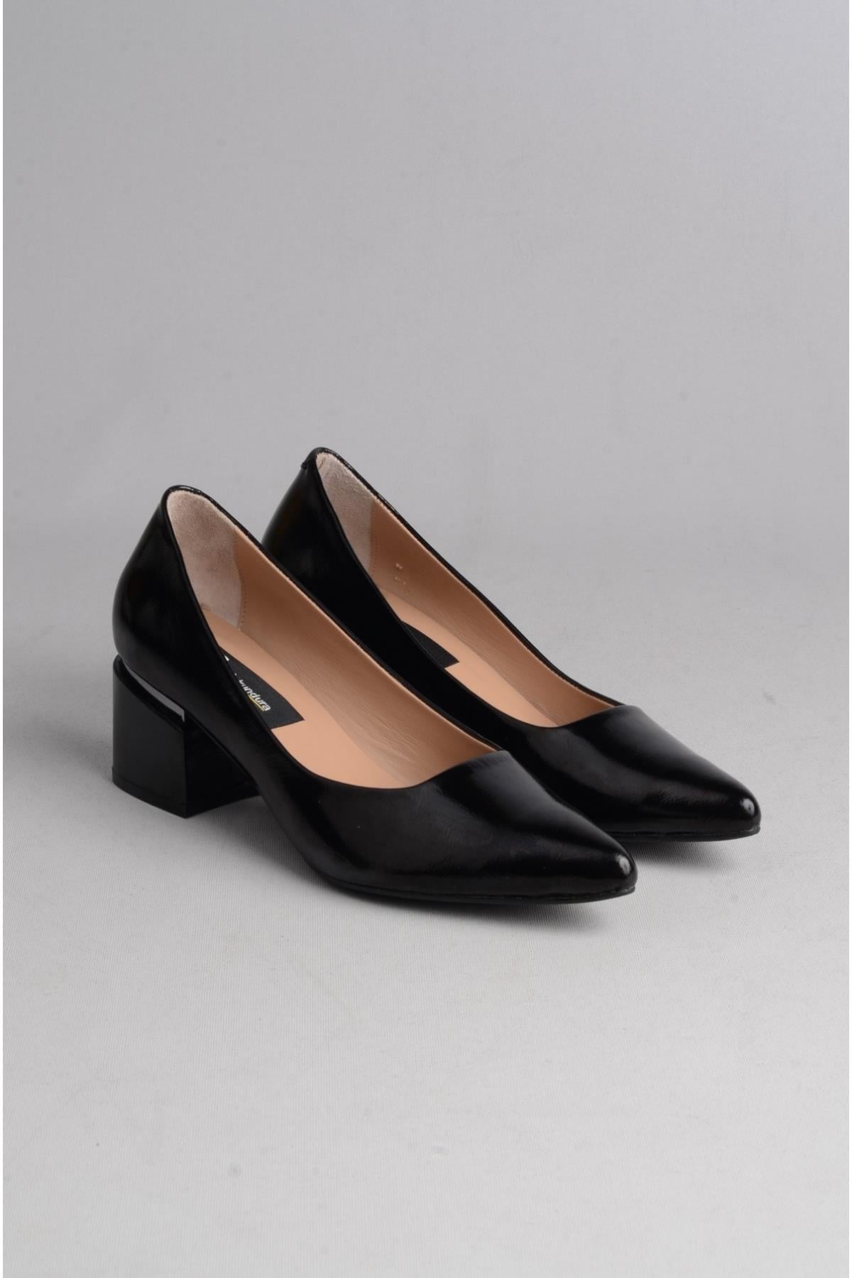 SEÇ 1008 HAKİKİ DERİ STİLETTO AYAKKABI (Topuk Boyu: 6 cm) SİYAH RUGAN