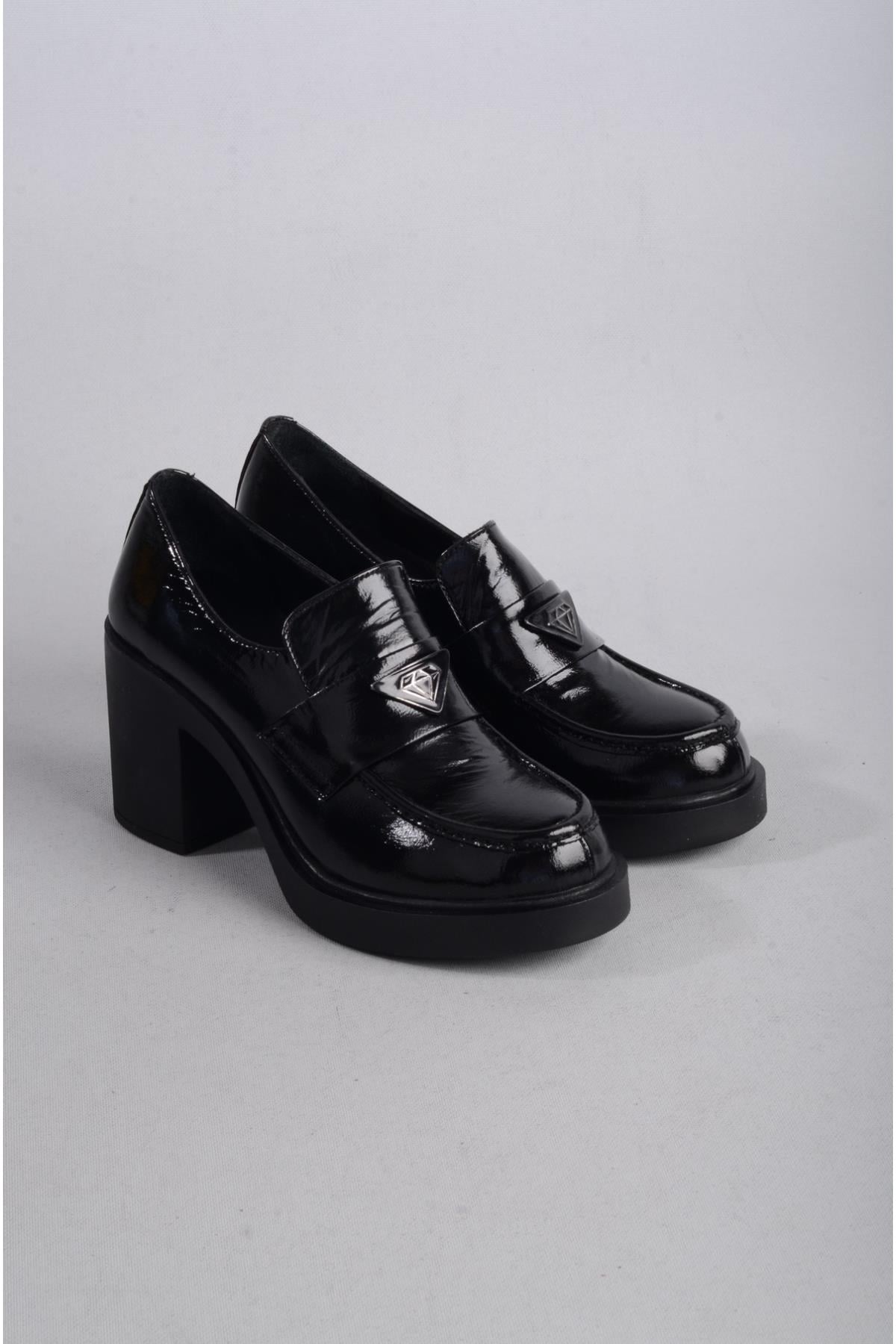 SEÇ 101103 HAKİKİ DERİ TOPUKLU AYAKKABI (Topuk 8cm-Platform 1.5cm) SİYAH RUGAN