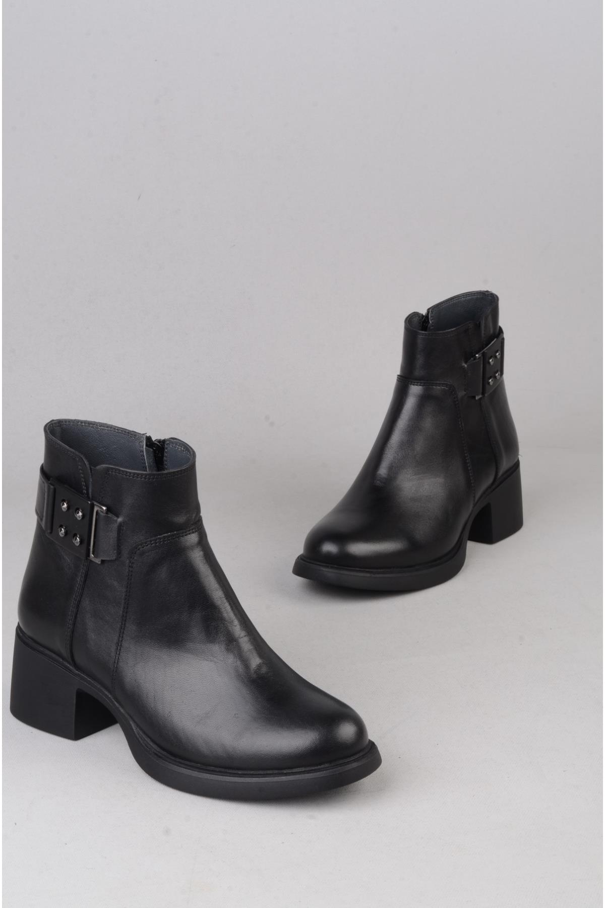 SEÇ 1032 HAKİKİ DERİ TOPUKLU BOT (Topuk Boyu:6 cm) SİYAH