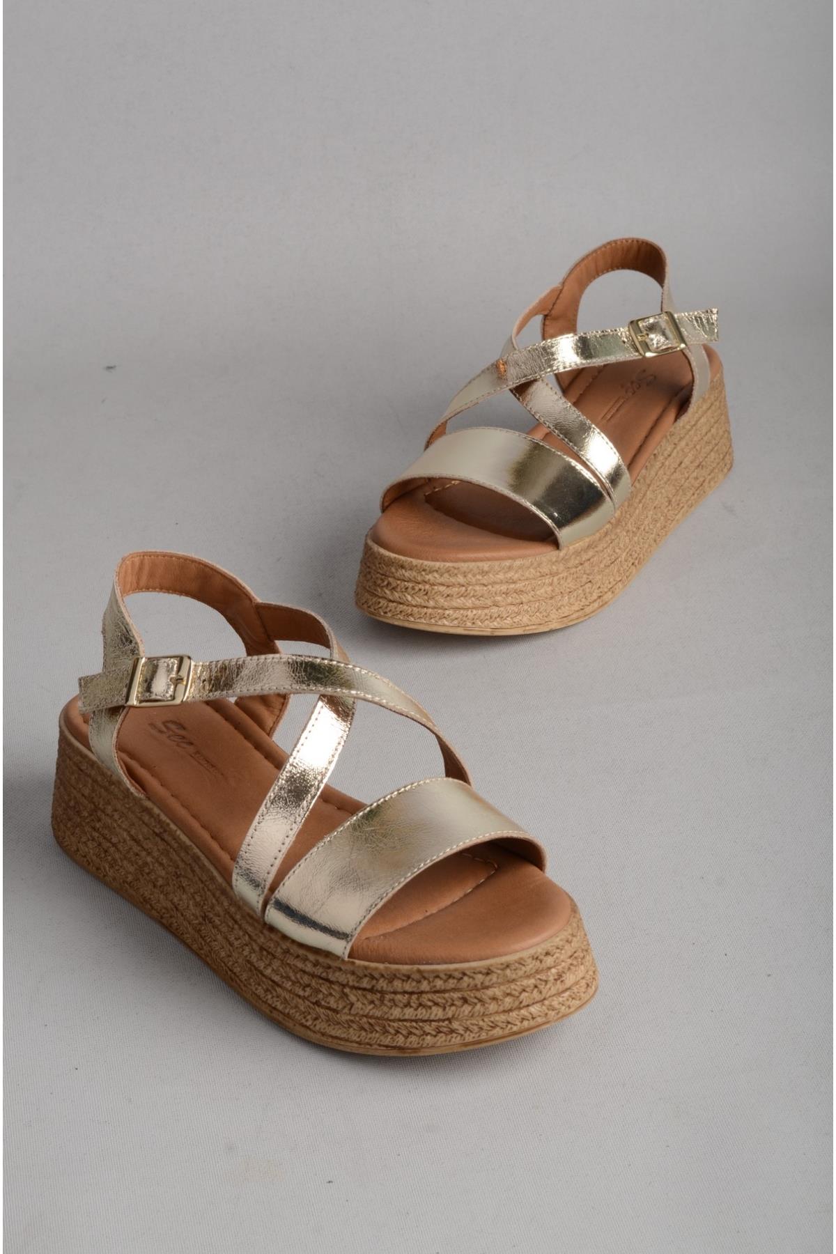 SEÇ 11203 HAKİKİ DERİ DOLGU TOPUKLU SANDALET (Topuk Boyu: 5 cm) ALTIN