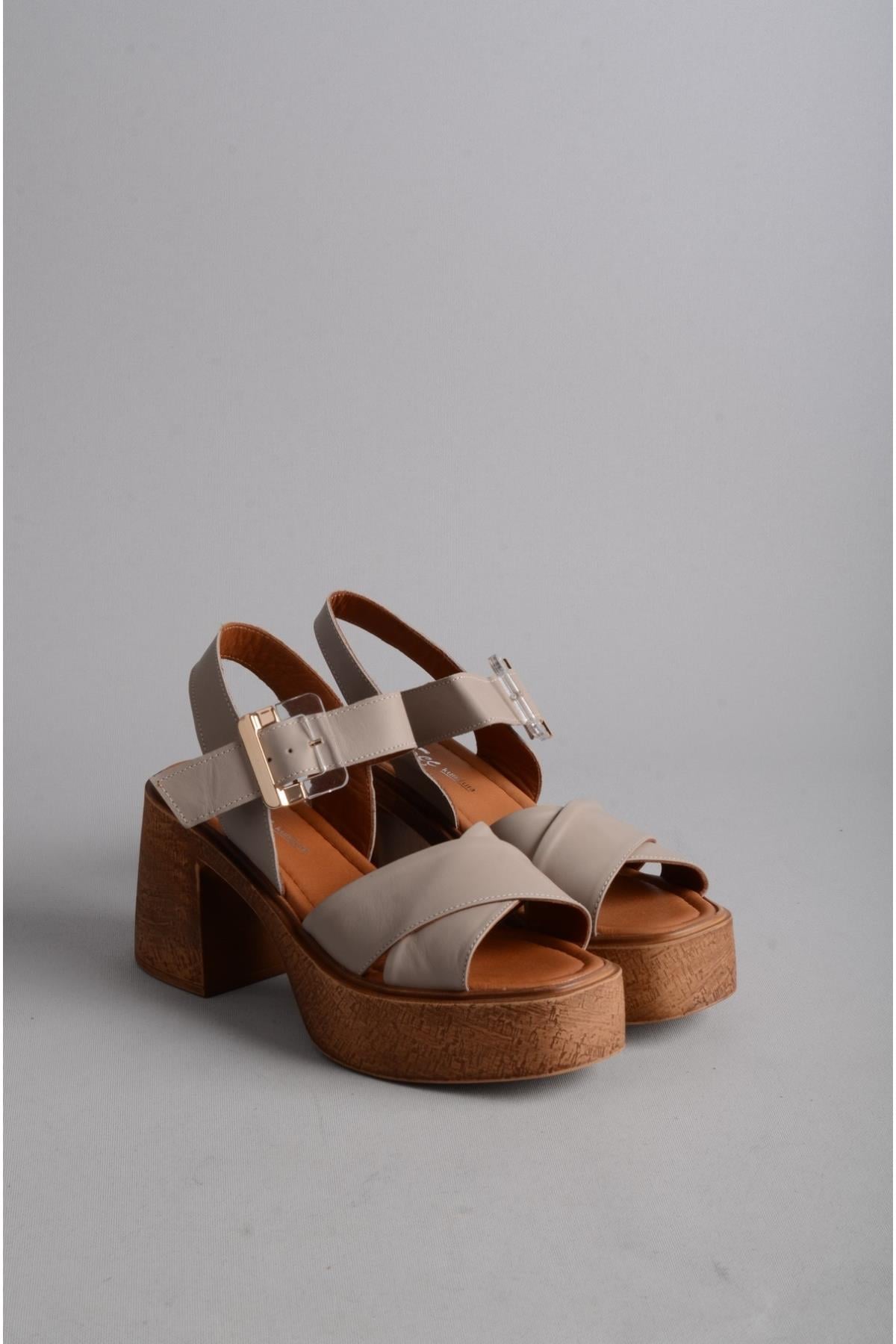 SEÇ 1409 HAKİKİ DERİ TOPUKLU SANDALET (Topuk Boyu: 9cm, Platform: 3 cm) GRİ