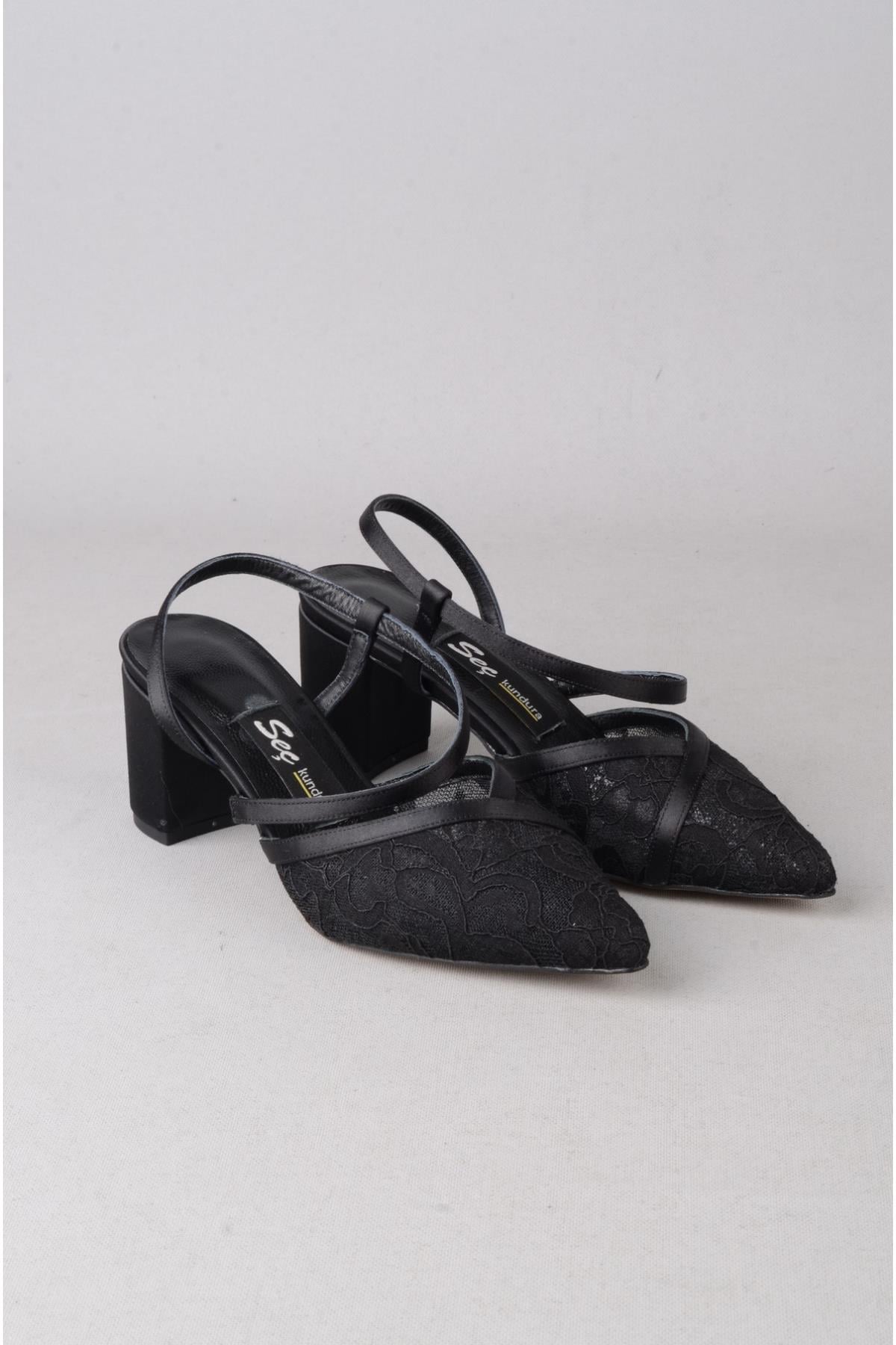 SEÇ 1533 DANTELLİ TOPUKLU AYAKKABI (Topuk Boyu:7 cm) SİYAH SATEN