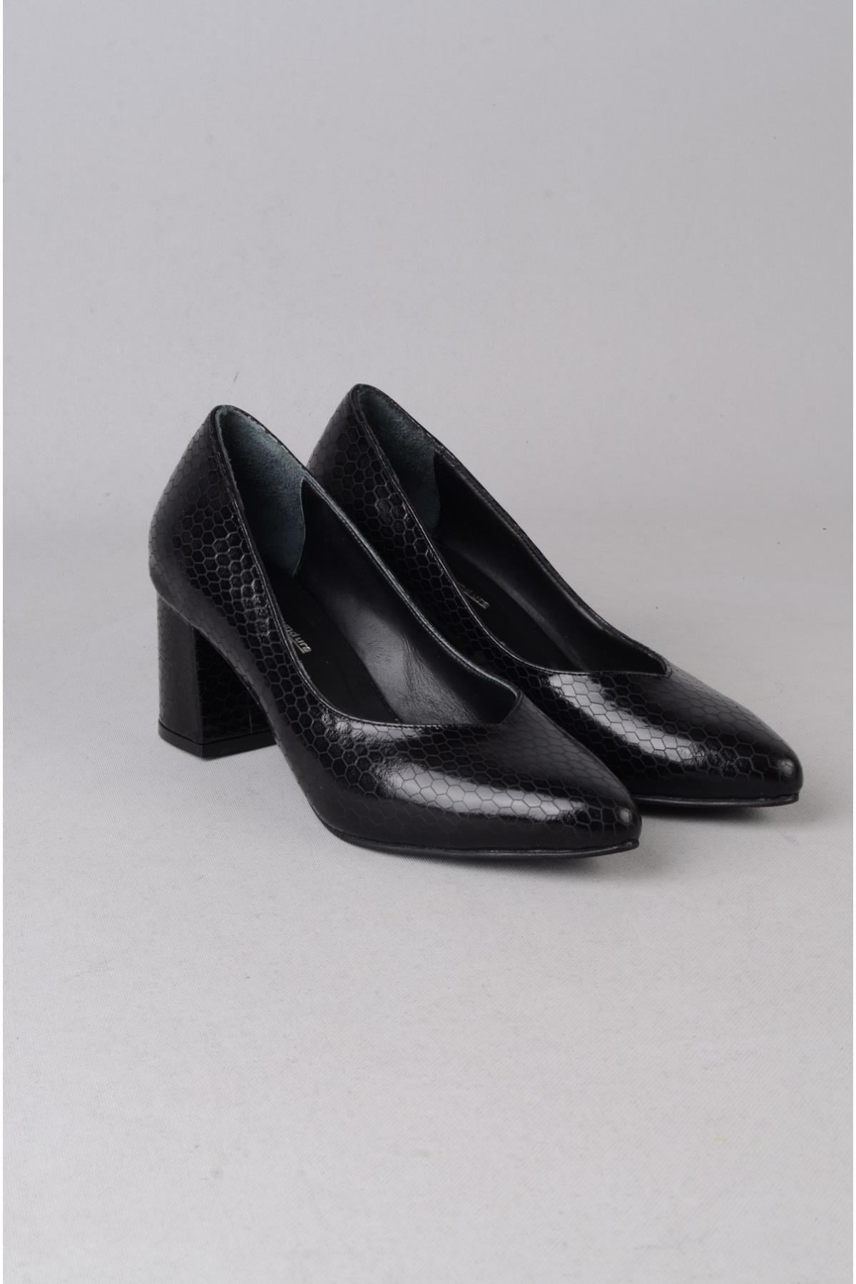 SEÇ 1930 KALIN TOPUKLU HAKİKİ DERİ STİLETTO (6,5cm) SİYAH BASKI