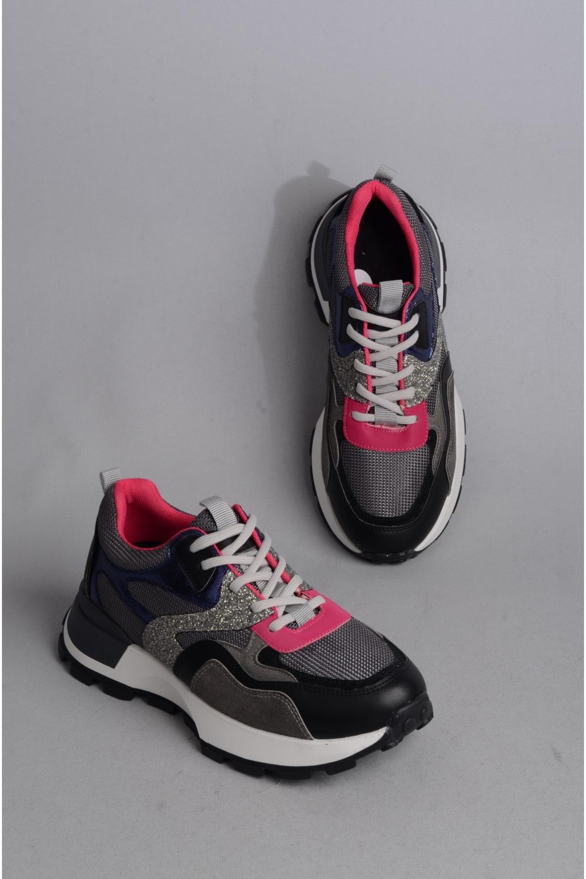 SEÇ 20141 KADIN KALIN TABANLI SNEAKERS SİYAH