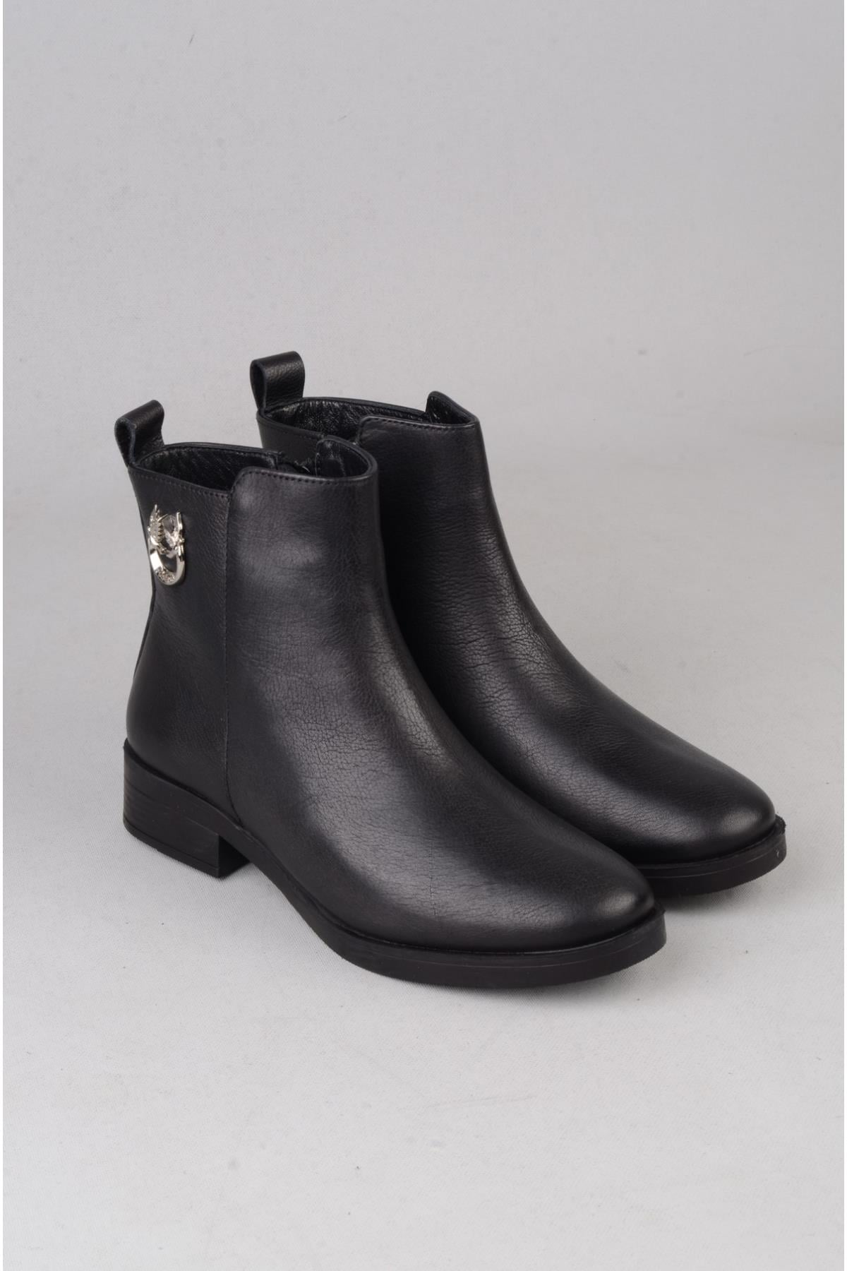 SEÇ 21895-1 HAKİKİ DERİ KADIN BOT SİYAH