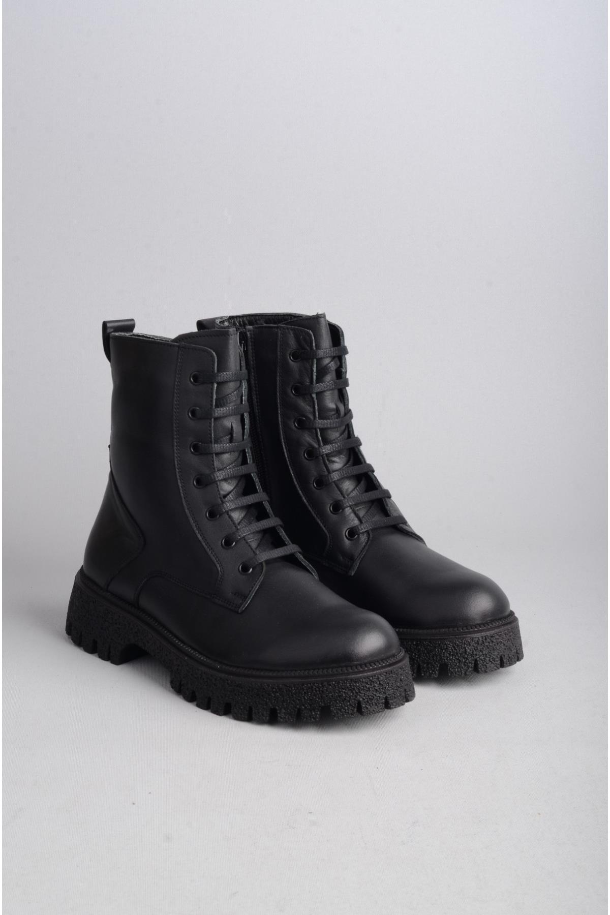 SEÇ 5001-2 HAKİKİ DERİ KADIN POSTAL BOT SİYAH