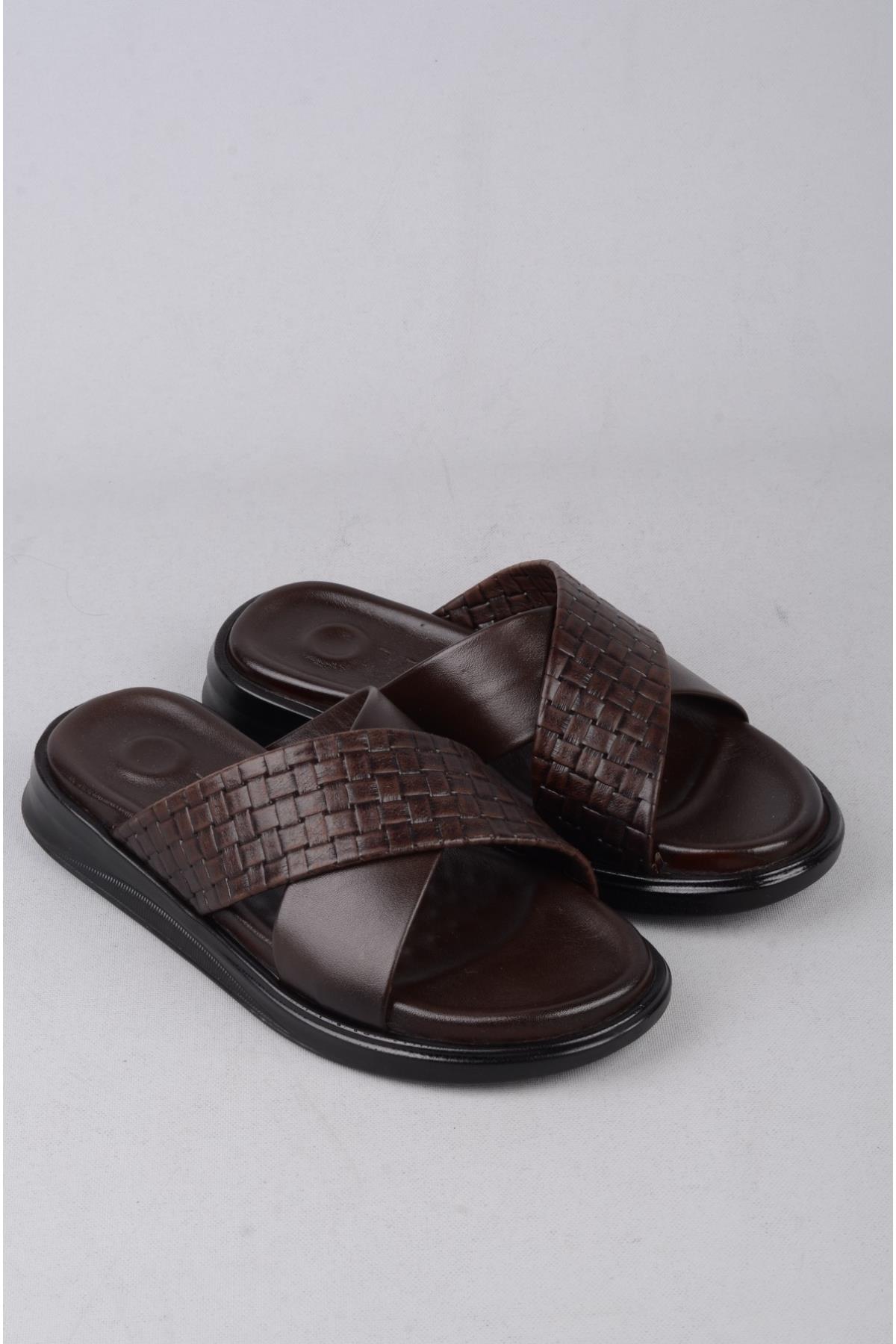 SEÇ 6857 HAKİKİ DERİ ANATOMİK TERLİK KAHVE