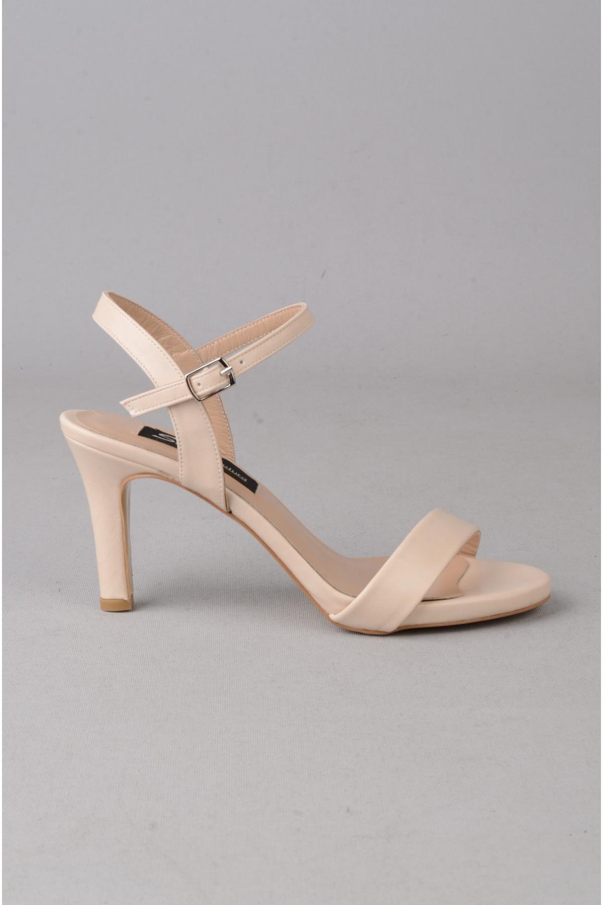 SEÇ 8560 TEK BANT TOPUKLU AYAKKABI (Topuk Boyu:9 cm) BEJ