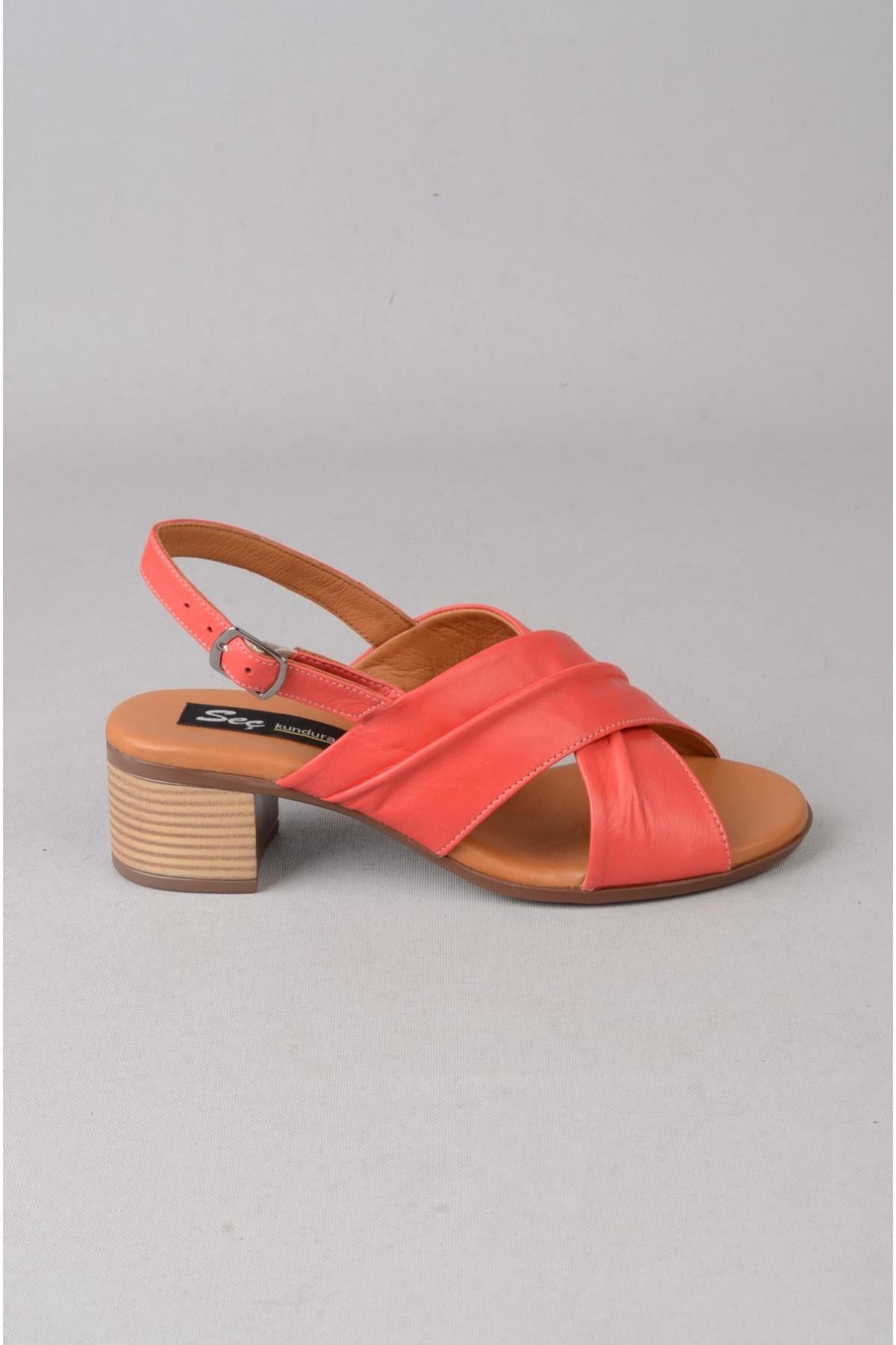 SEÇ 880452 HAKİKİ DERİ TOPUKLU SANDALET (Topuk: 5cm) MERCAN