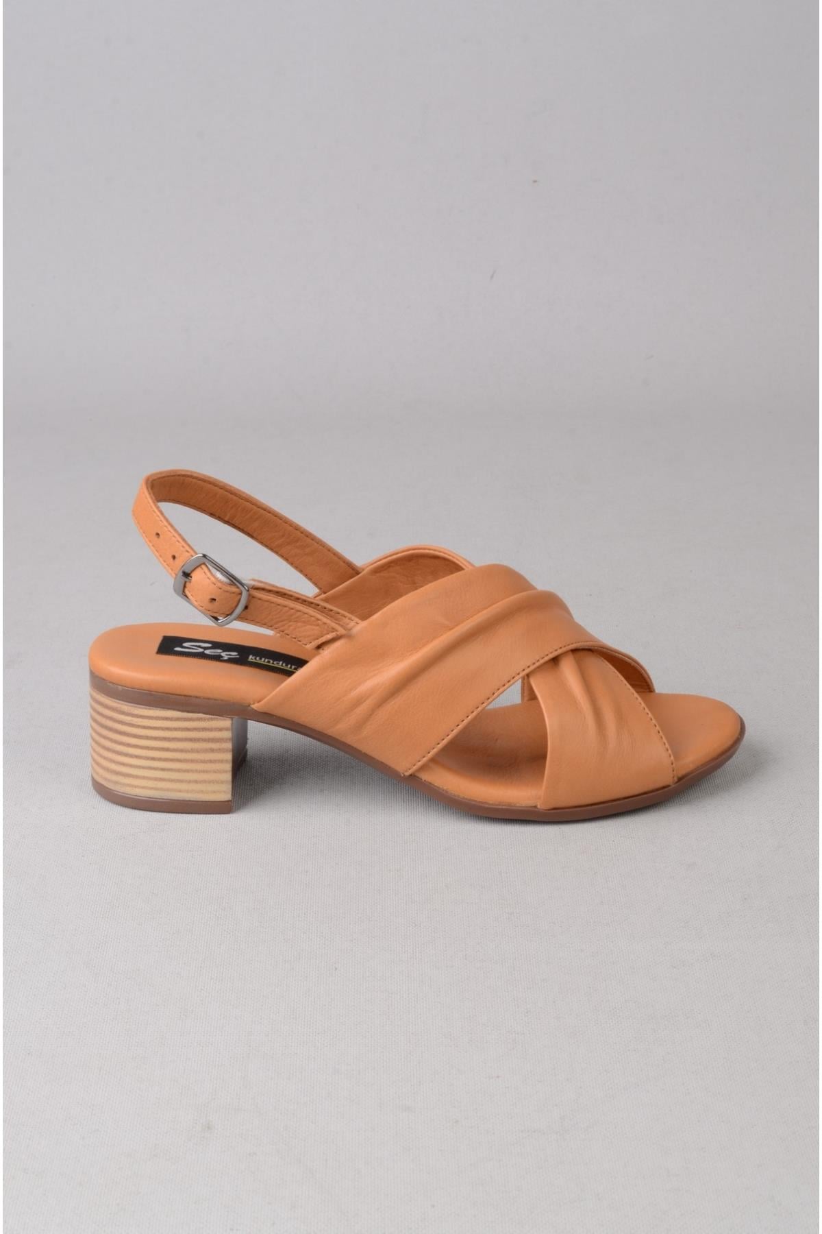 SEÇ 880452 HAKİKİ DERİ TOPUKLU SANDALET (Topuk: 5cm) TABA
