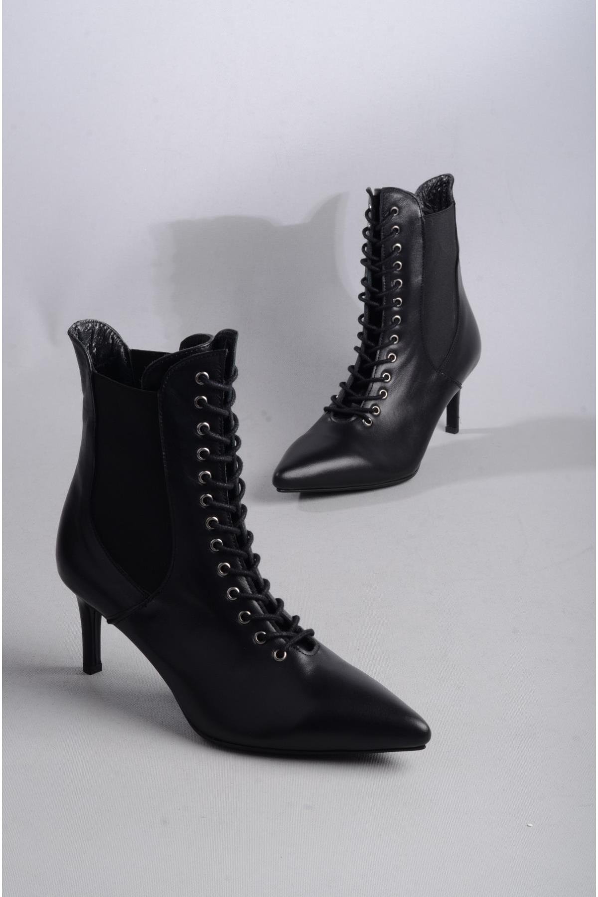 SEÇ 9911 HAKİKİ DERİ TOPUKLU KADIN BOT (7 cm) SİYAH