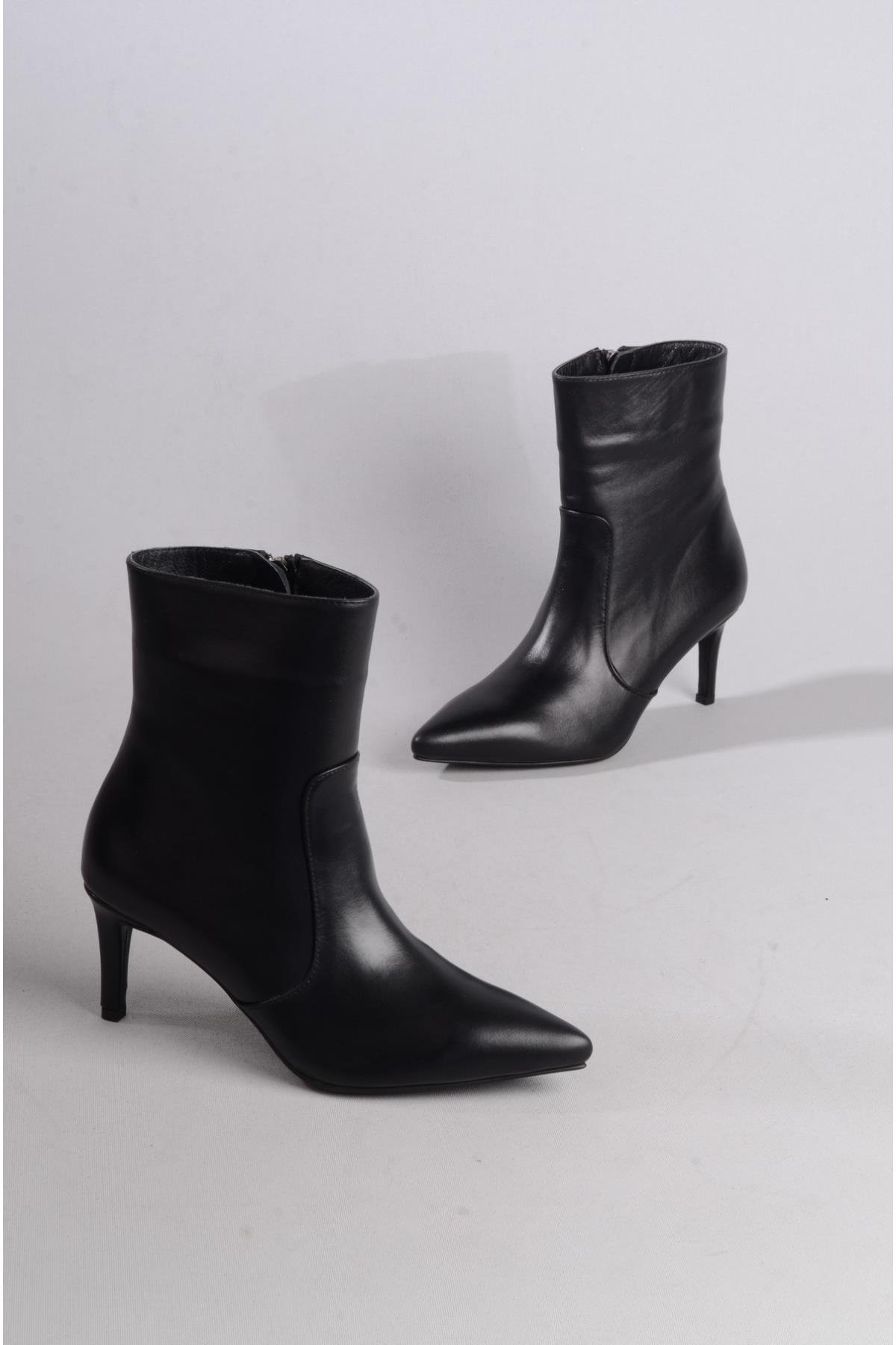 SEÇ 9912 HAKİKİ DERİ TOPUKLU KADIN BOT - 7 cm SİYAH