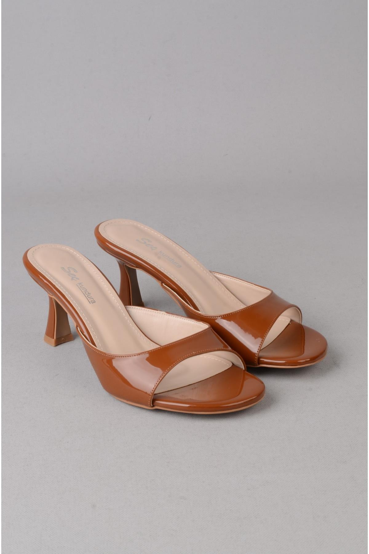 SEÇ Y268 TOPUKLU ABİYE TERLİK (Topuk Boyu:7 cm) TABA