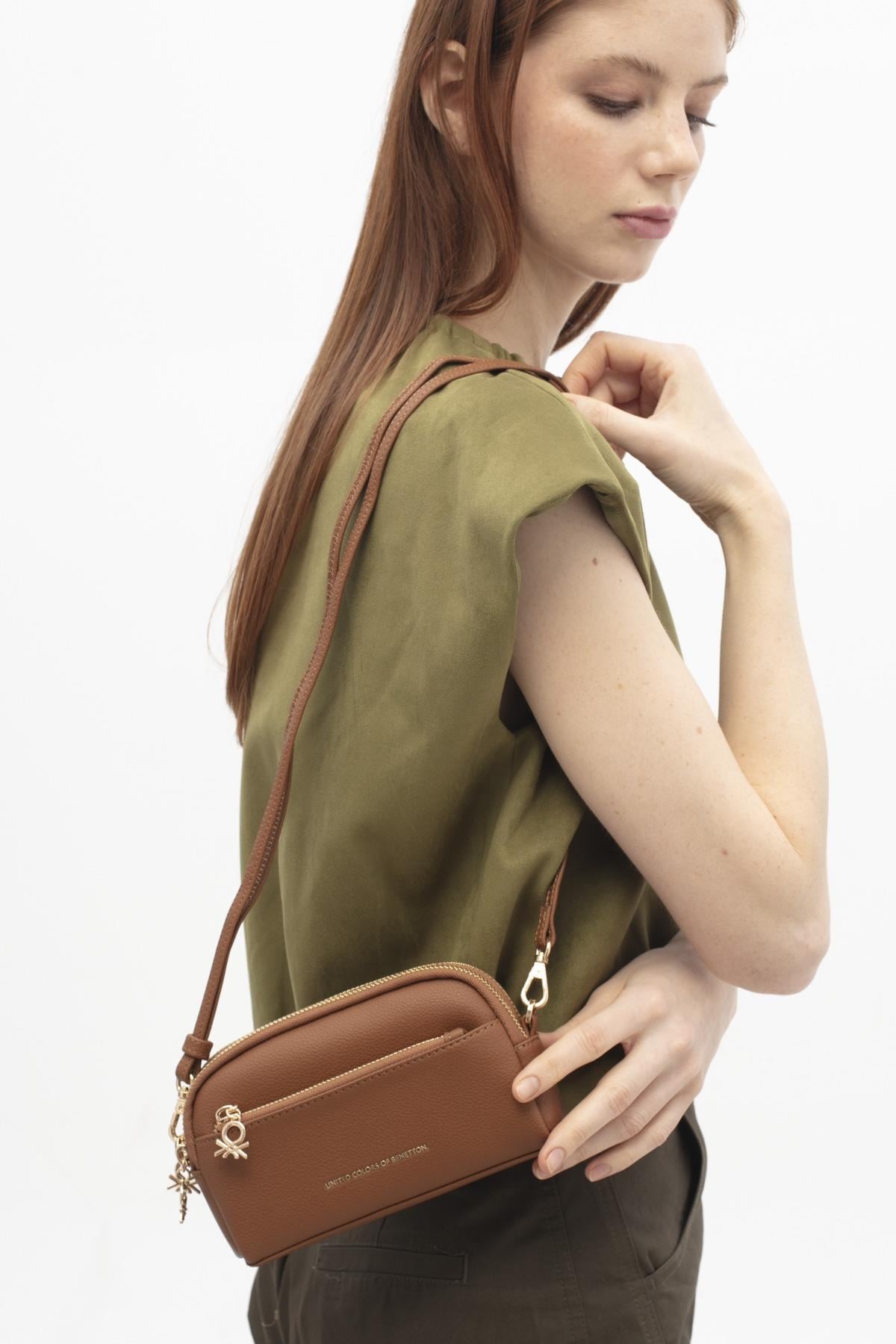 United Colors of Benetton BNT1717 Çapraz Çanta CAMEL