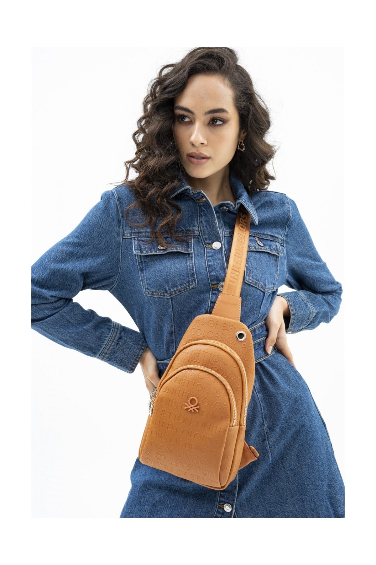 United Colors Of Benetton Bnt572 Body Bag Camel