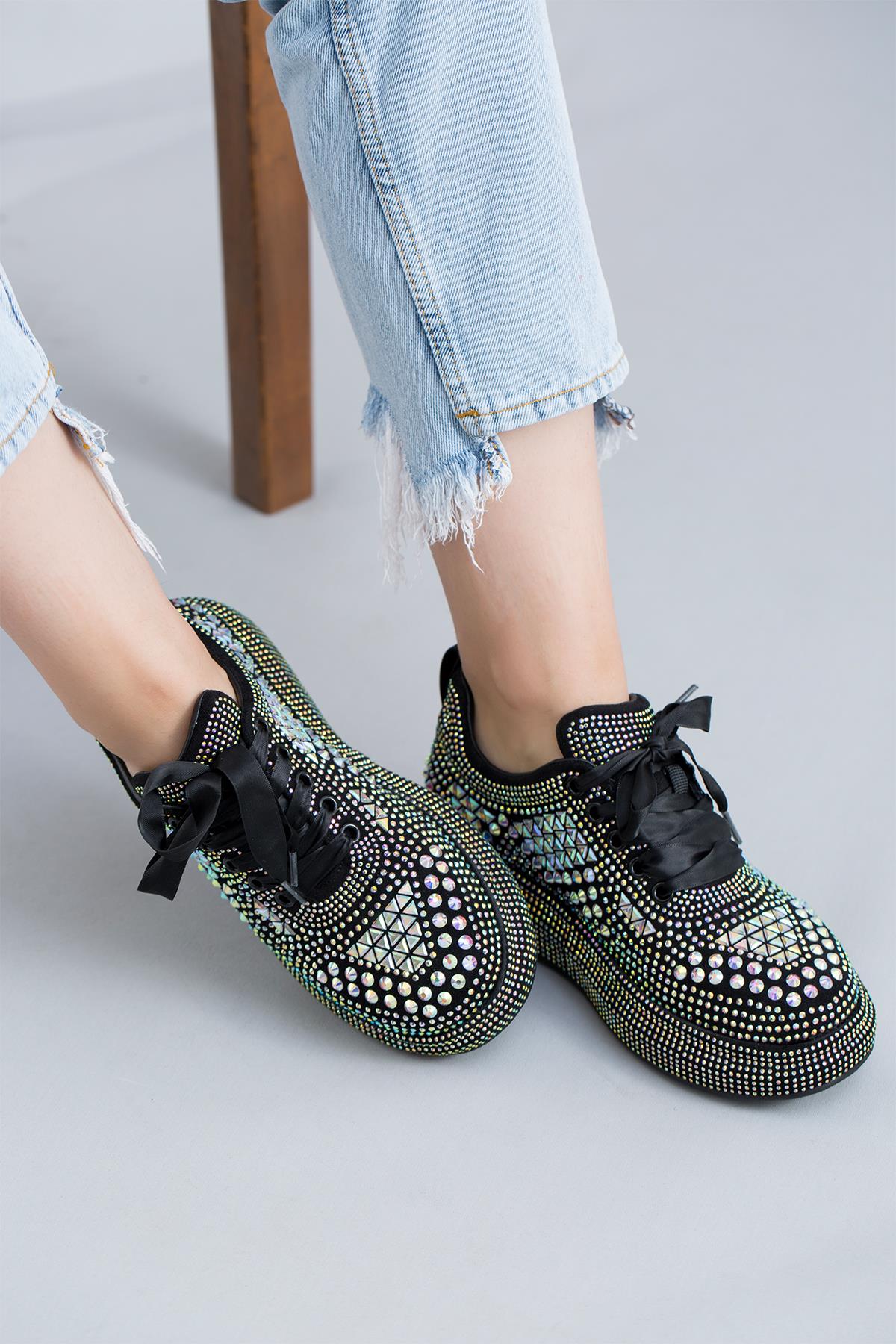 KRISTE BELL ORJİNAL İTHAL TAŞ DETAYLI KADIN SPOR AYAKKABI K25-0003 SİYAH