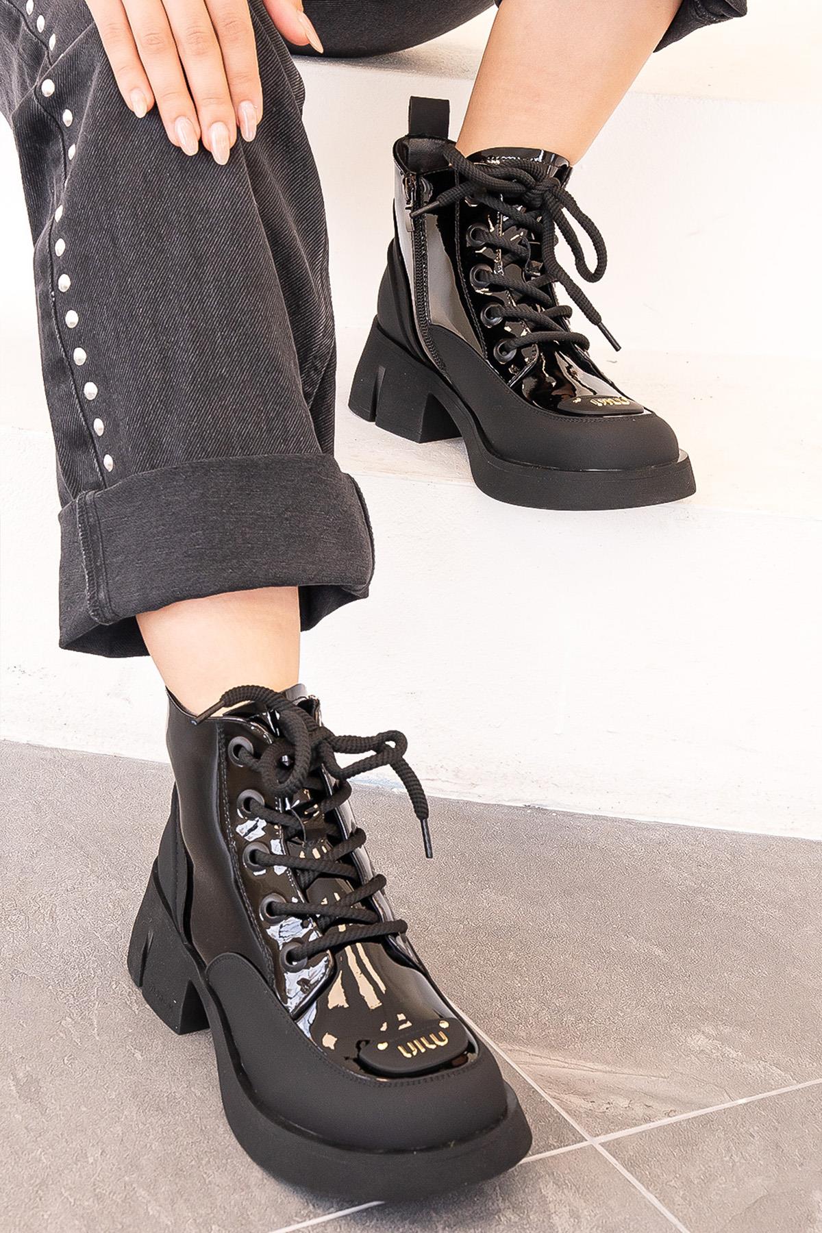 LAYLA GUJA İTHAL ÖZEL SERİ HAKİKİ DERİ KADIN BOT SİYAH