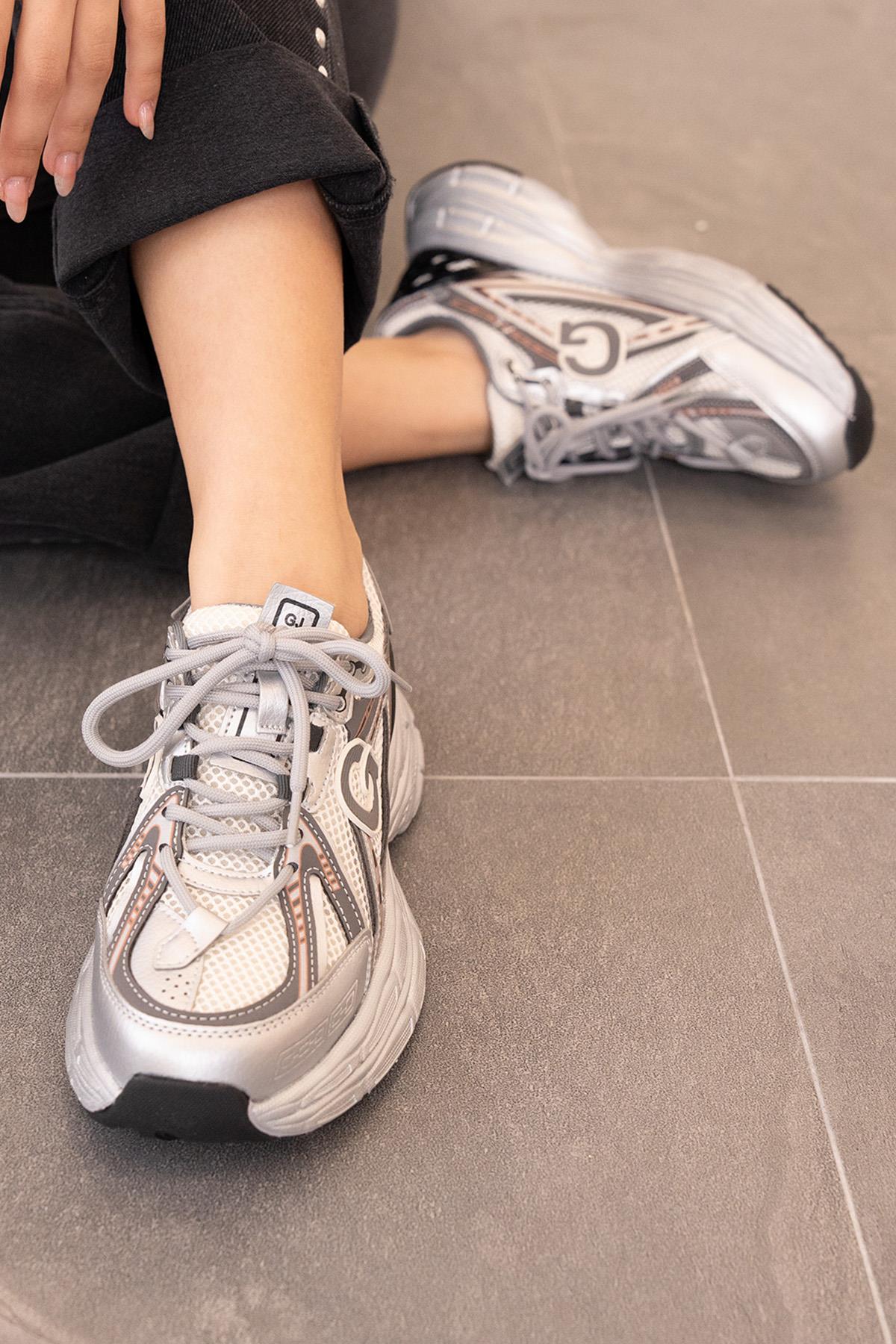 KELLY GUJA İTHAL ÖZEL SERİ KADIN SPOR AYAKKABI GRİ