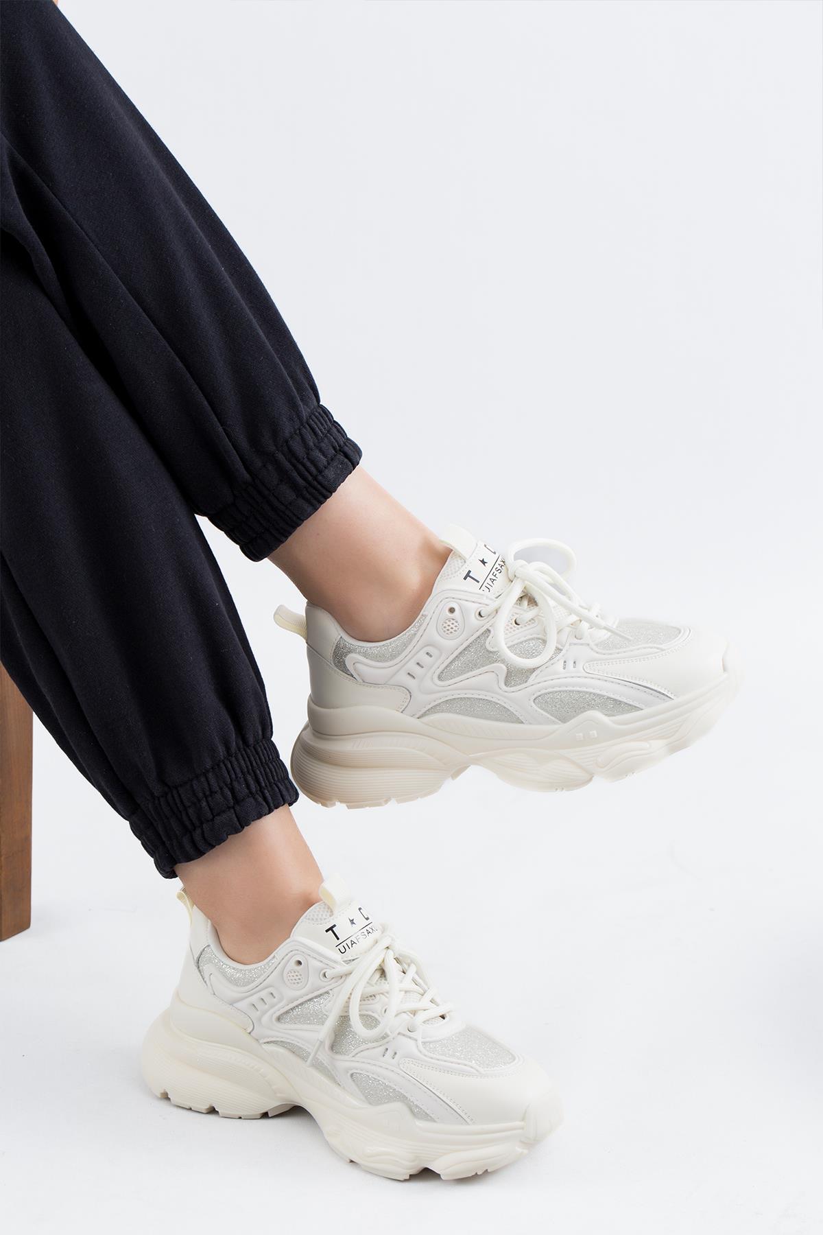 KRISTE BELL ÖZEL SERİ KADIN SPOR AYAKKABI K25-0048 BEYAZ