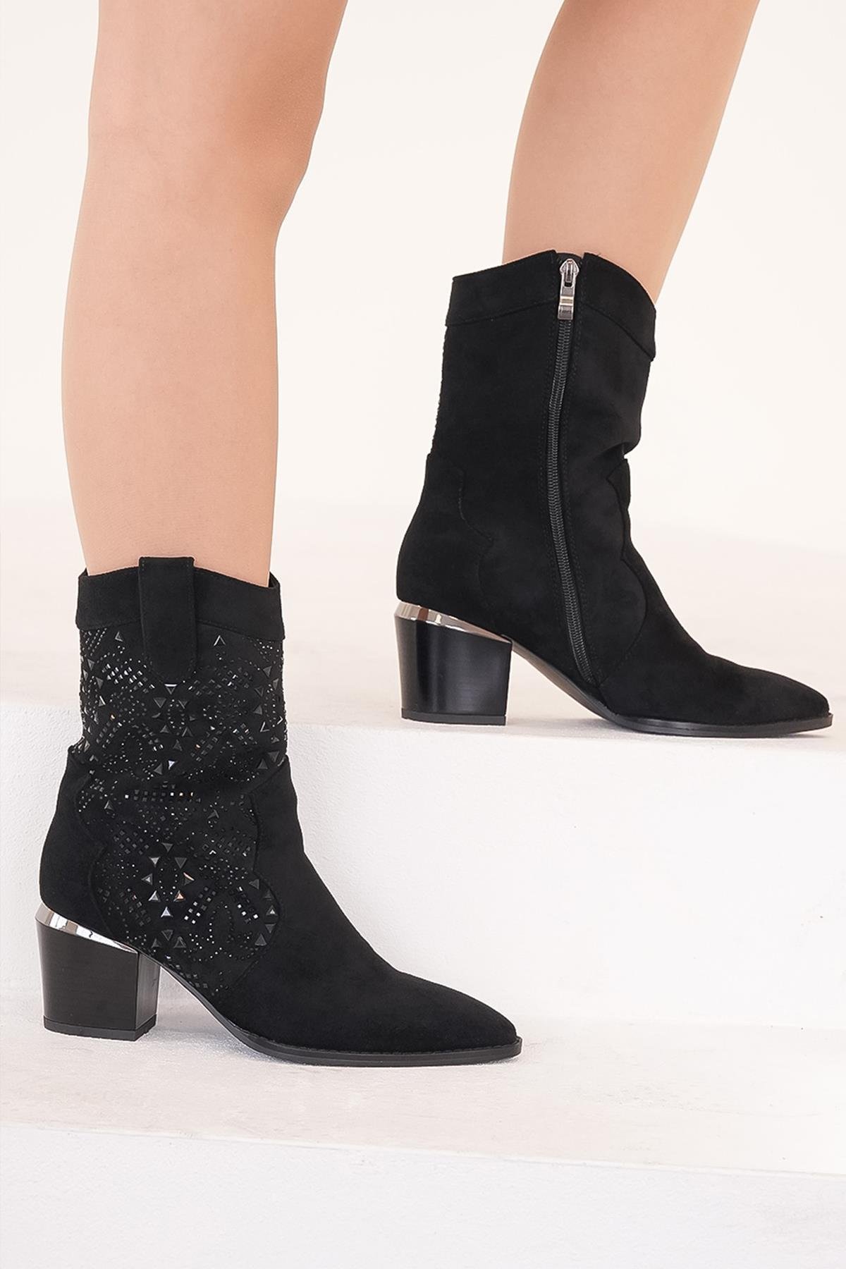 HOLLİE ORİJİNAL KRİSTE BELL İTHAL TAŞ DETAYLI ÖZEL SERİ KADIN BOT SİYAH