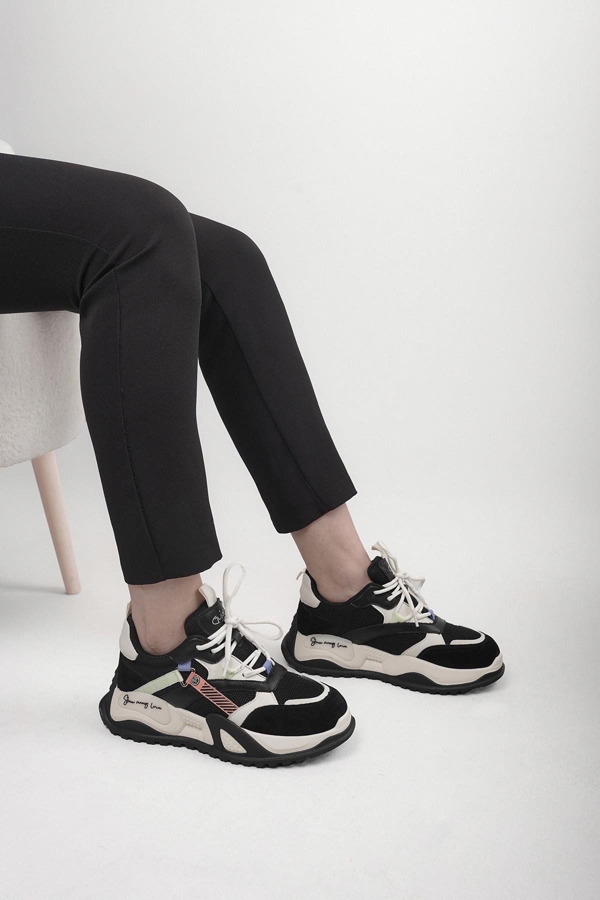 GUJA ÖZEL SERİ KADIN SPOR AYAKKABI 24Y425 SİYAH