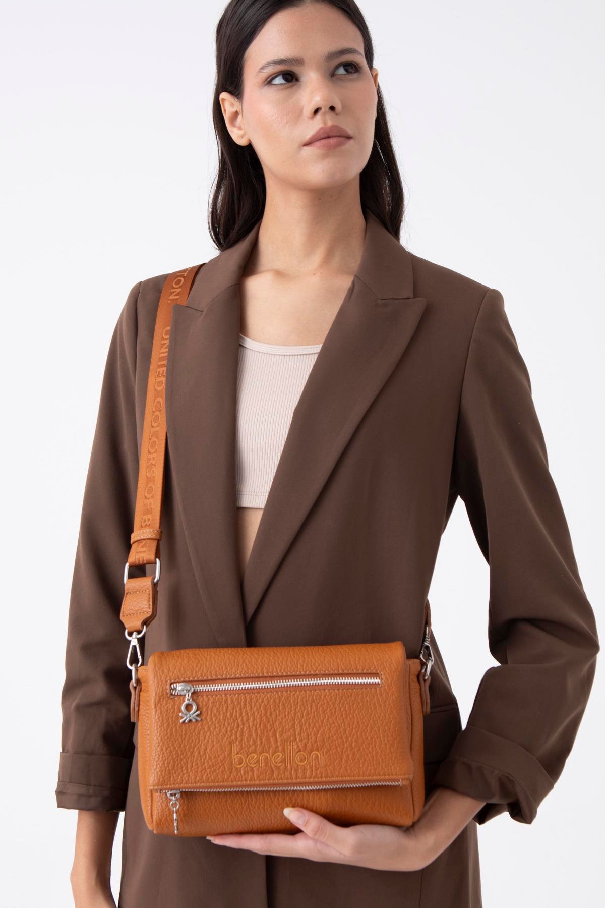 BENETTON KADIN EL ÇANTASI BNT1476 CAMEL