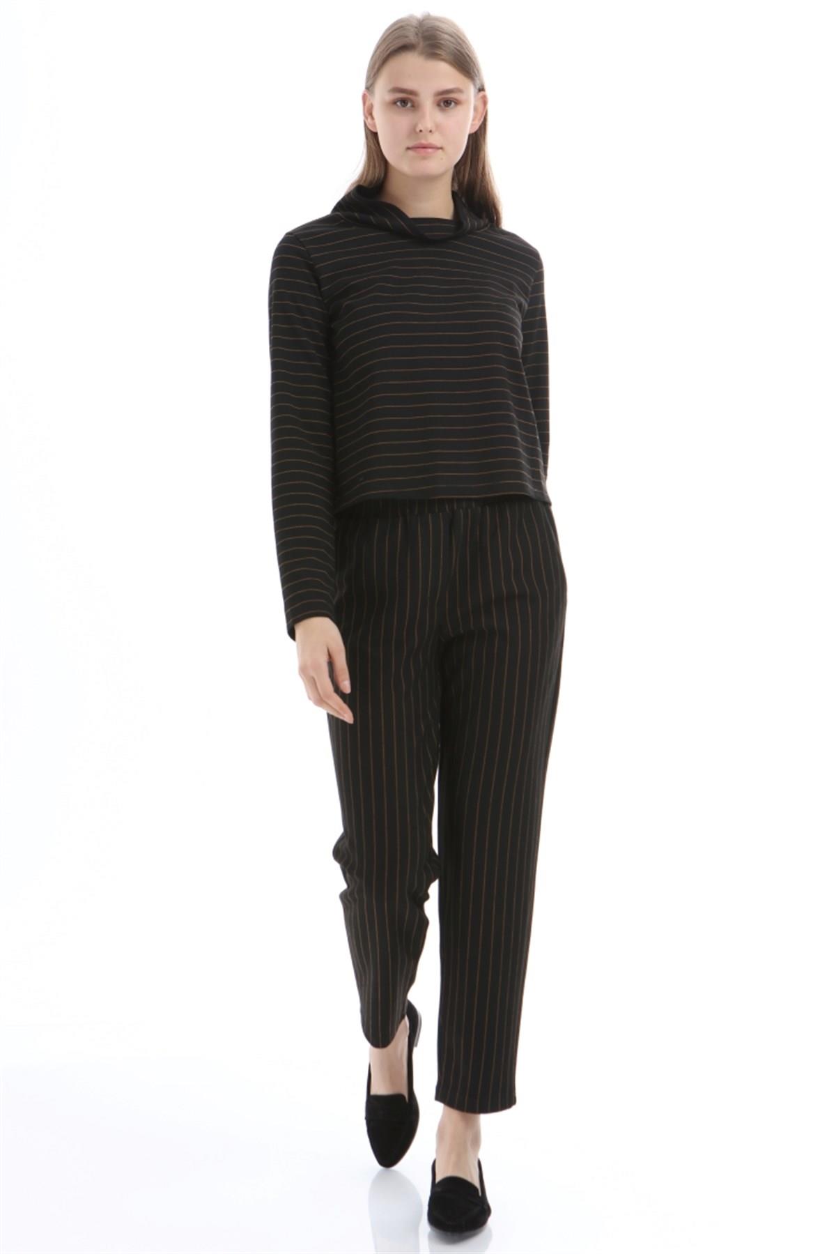 Siyah Çizgili Sweatshirt