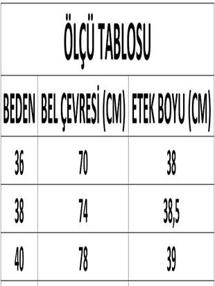 Kadın Siyah Desenli Fırfırlı Şort Etek DM2003