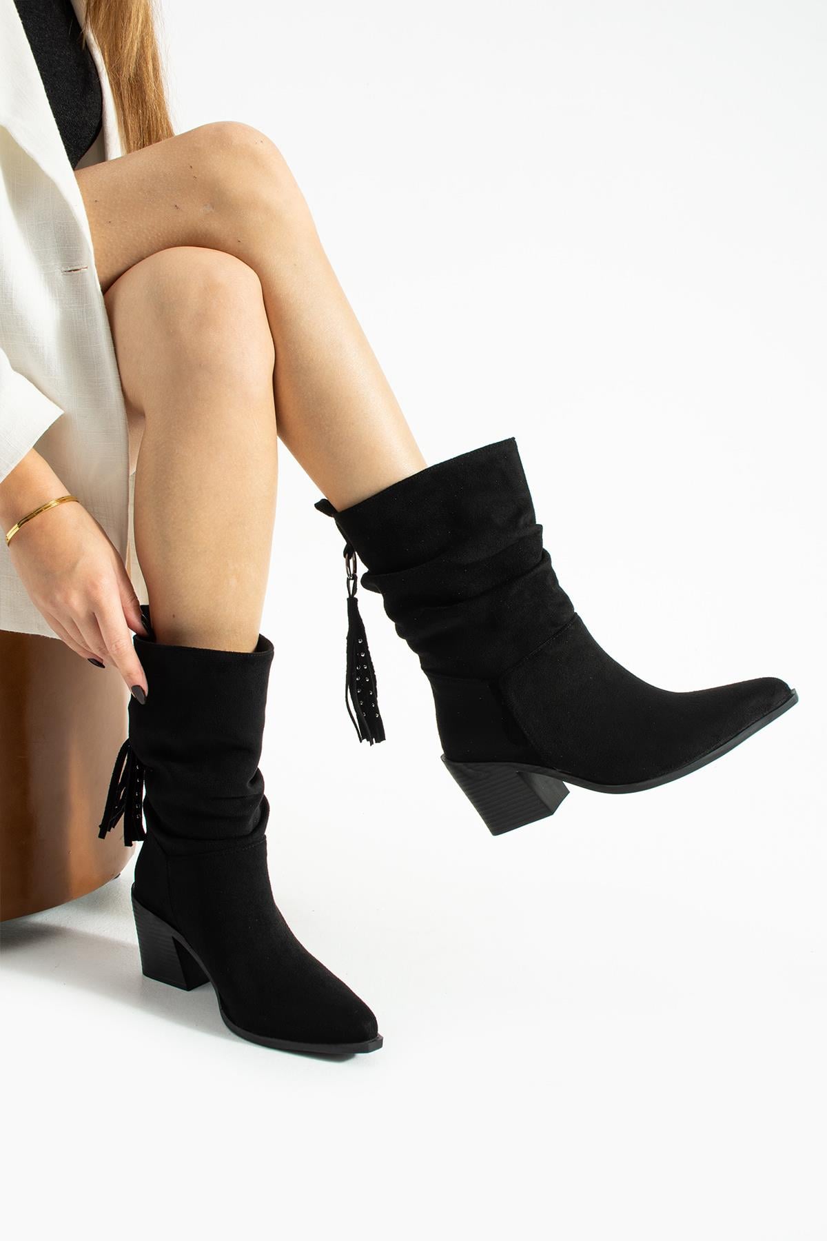 Dalvin Siyah Süet Püskül Detay Körüklü Kadın Western Çizme