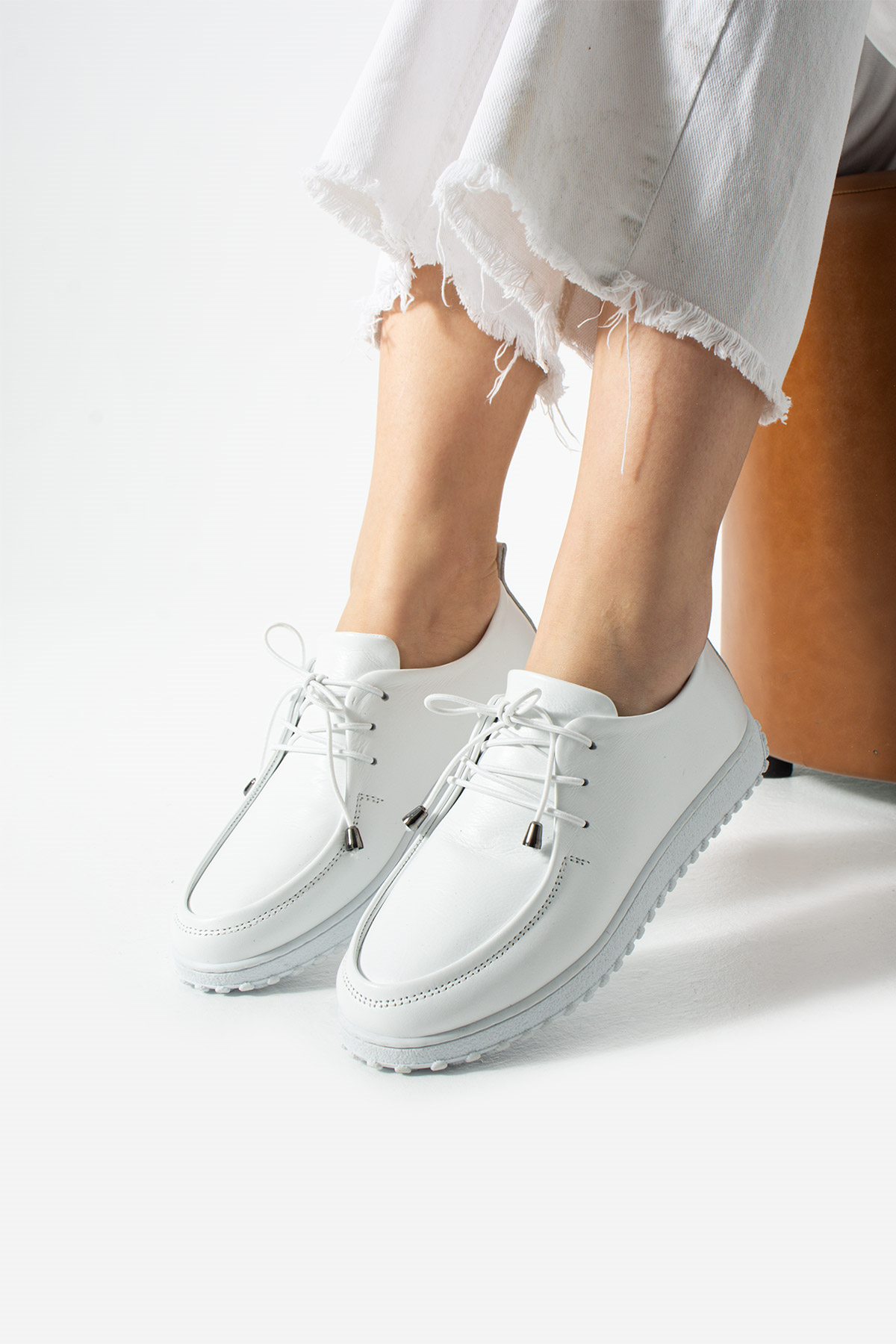 Nimsa Beyaz Gerçek Deri Anatomik Taban Kadın Loafer Ayakkabı